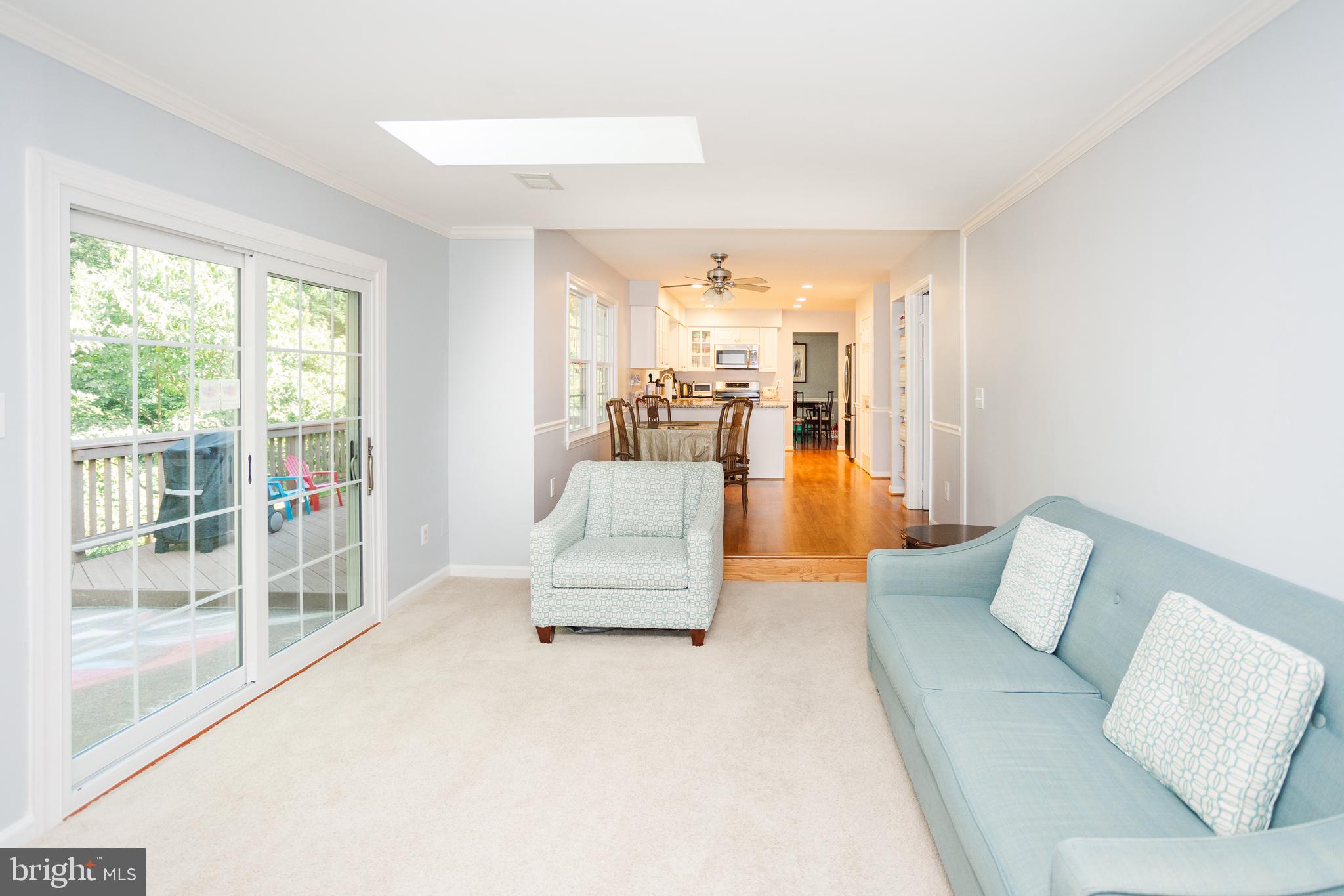 SILENTREE OF TYSONS - Residential Lease