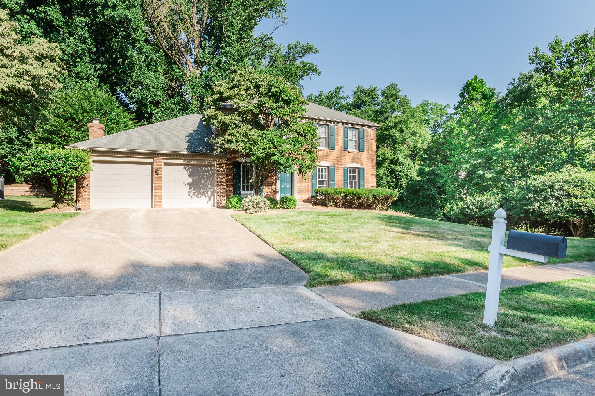 SILENTREE OF TYSONS - Residential Lease