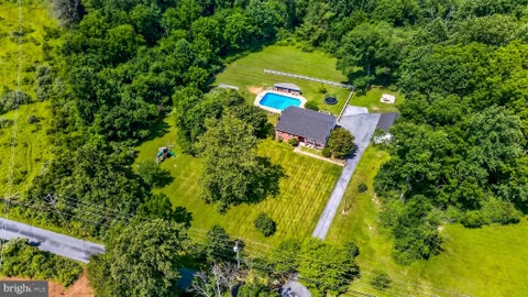 Homes For Sale - 320 Barneston Road<br/> GLENMOORE, PA 19343