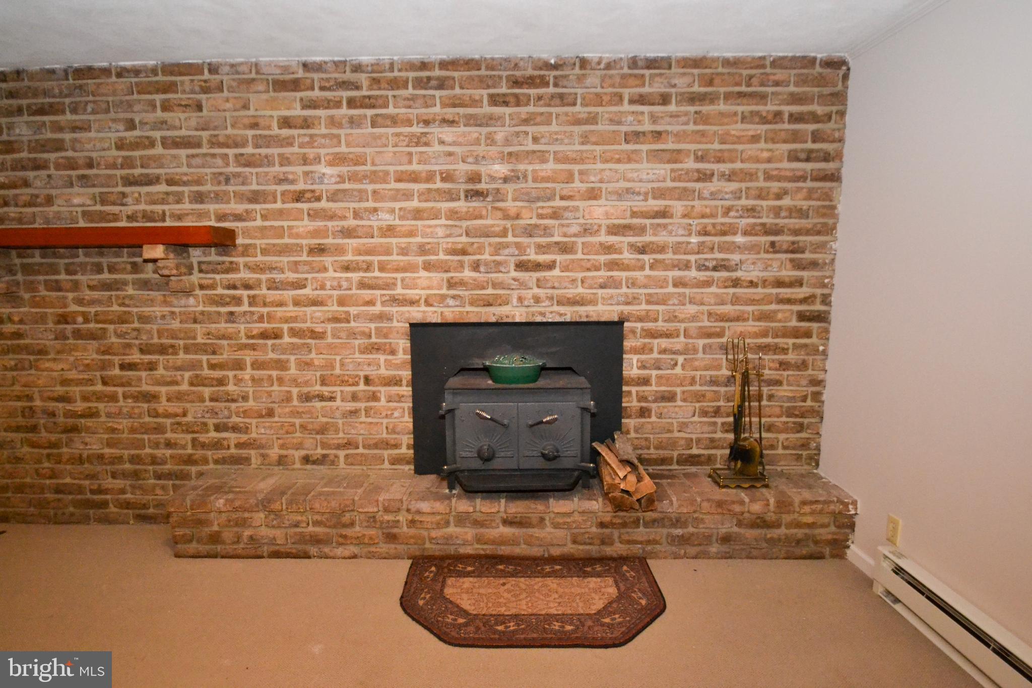 KALTEN ACRES - Residential