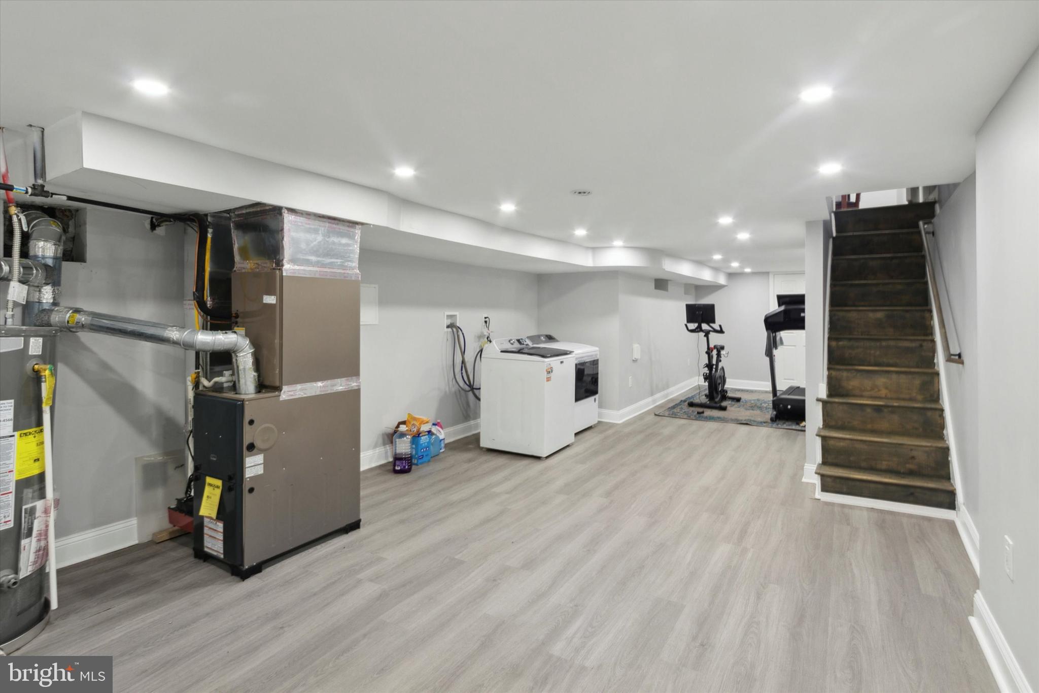 BRIDESBURG - Residential