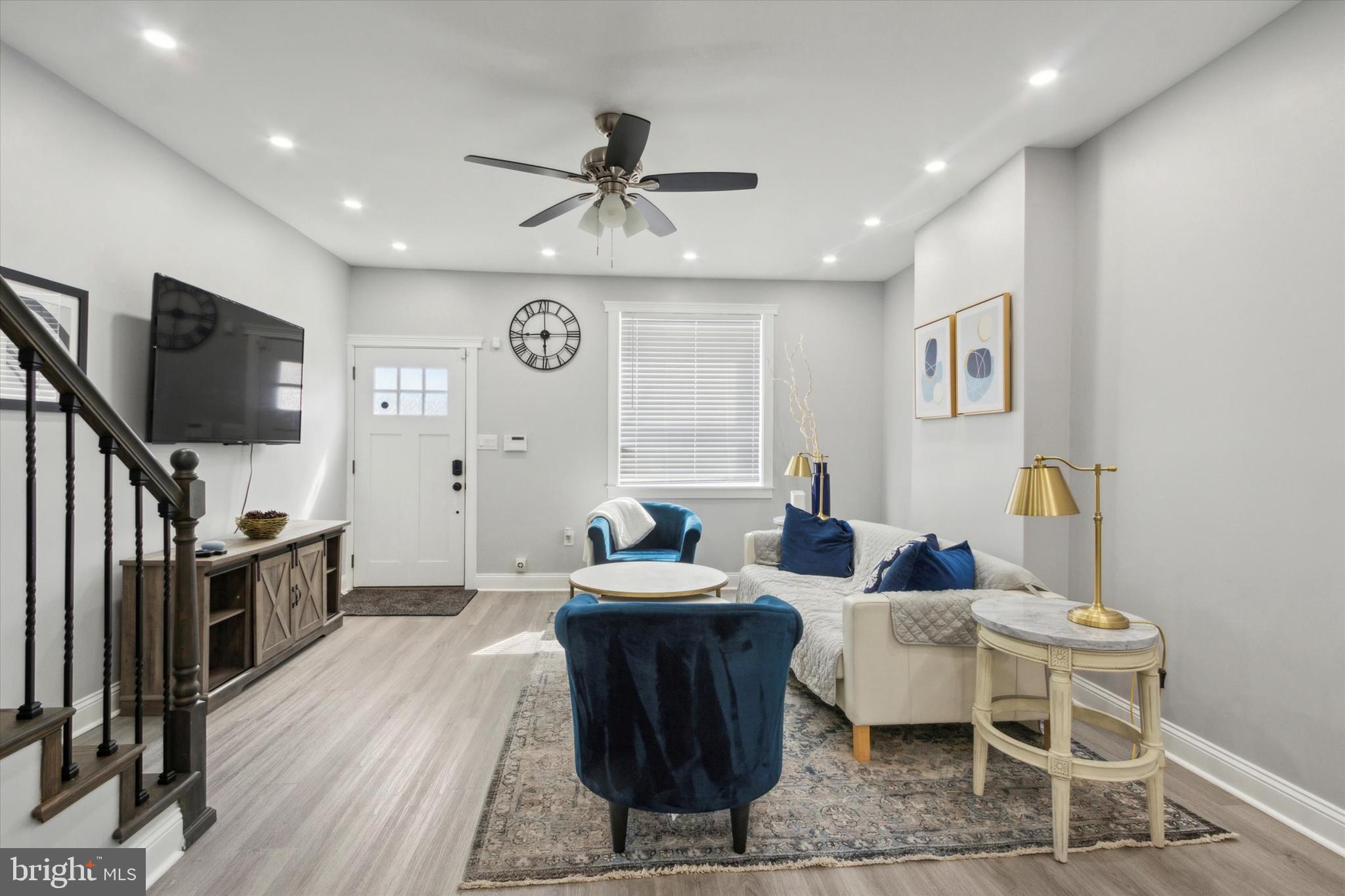 BRIDESBURG - Residential