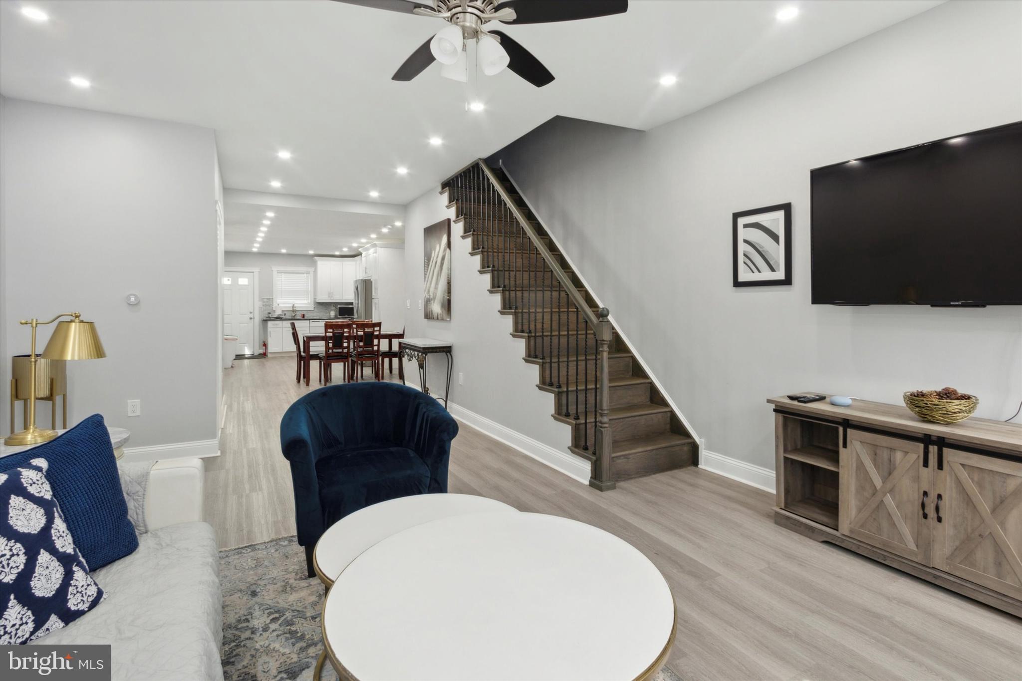 BRIDESBURG - Residential