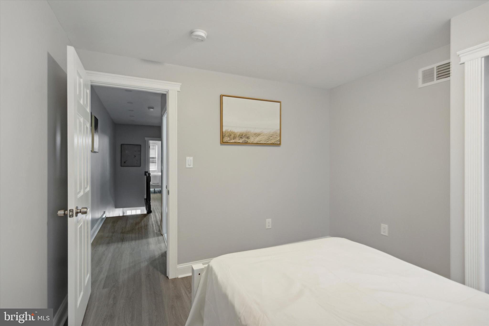 BRIDESBURG - Residential