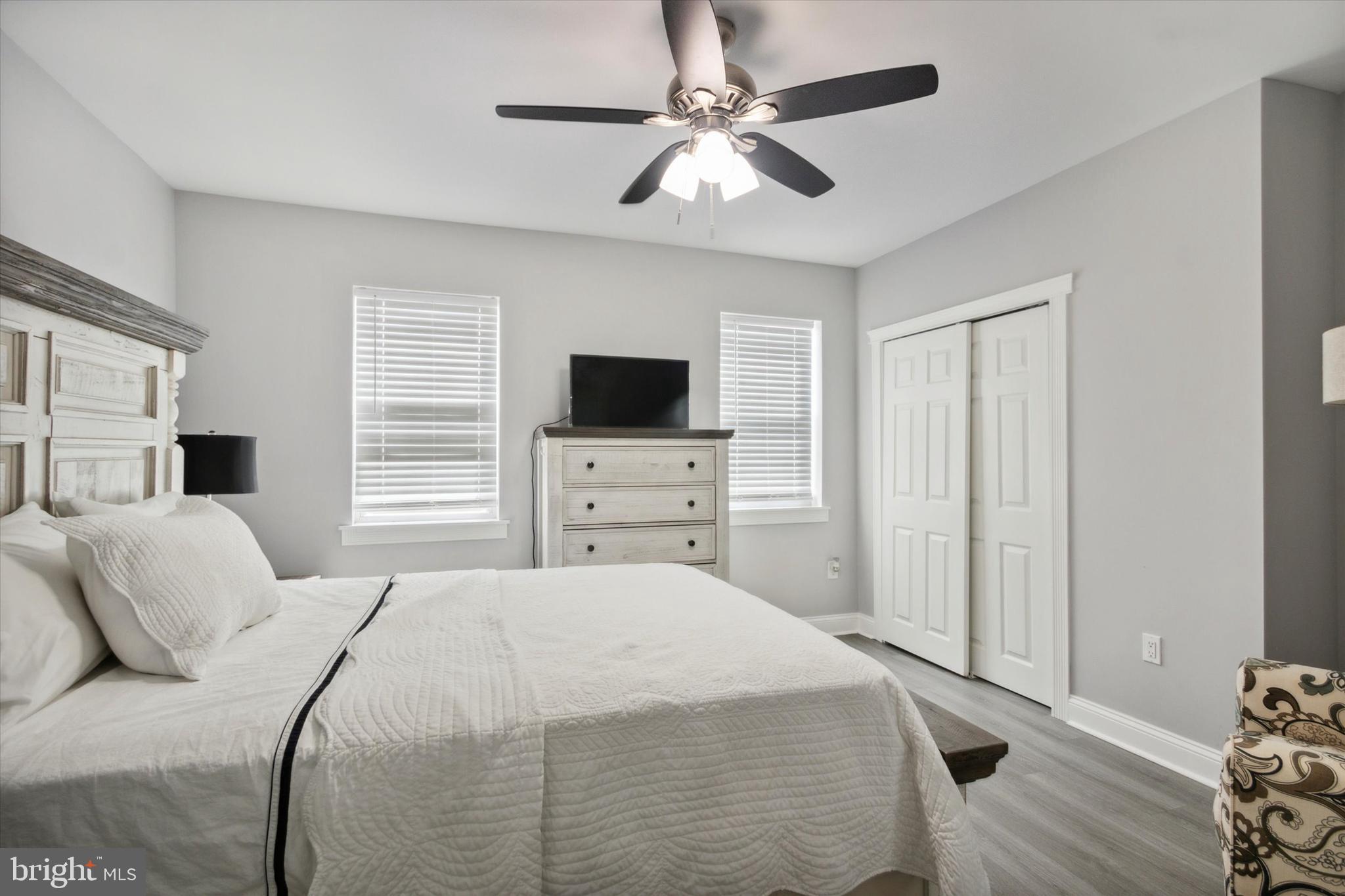 BRIDESBURG - Residential