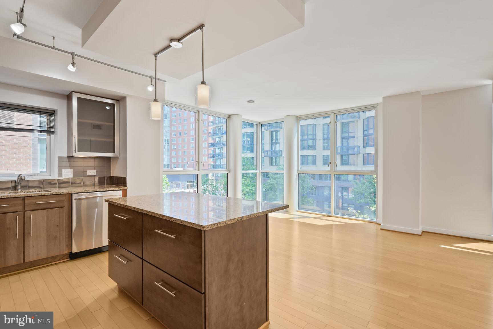 1025 1ST STREET SE 415