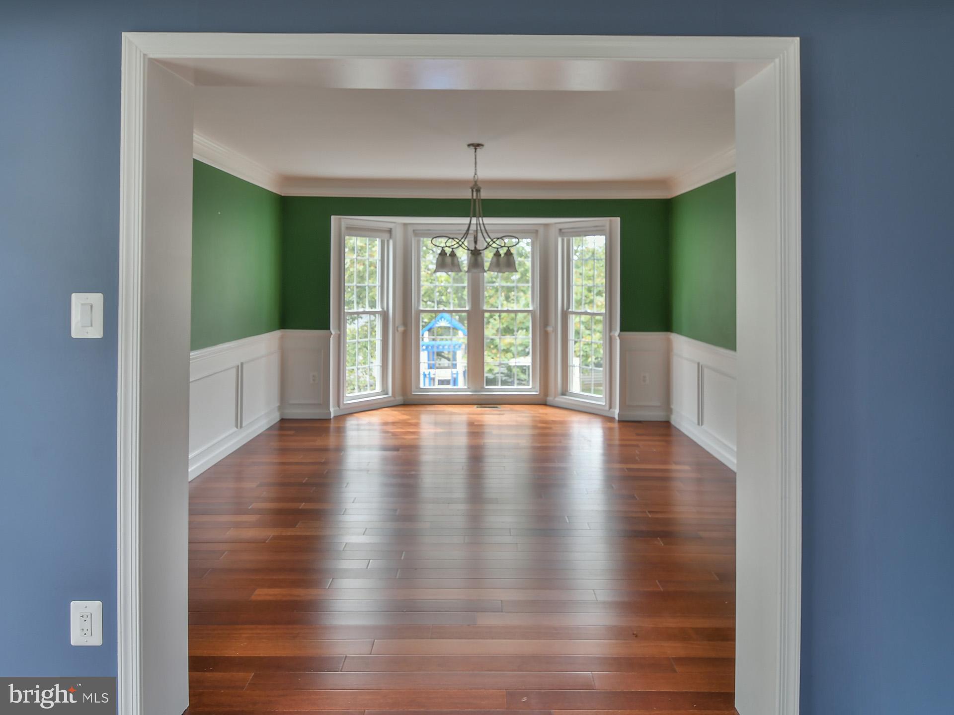 ROSEWOOD MANOR - Residential Lease