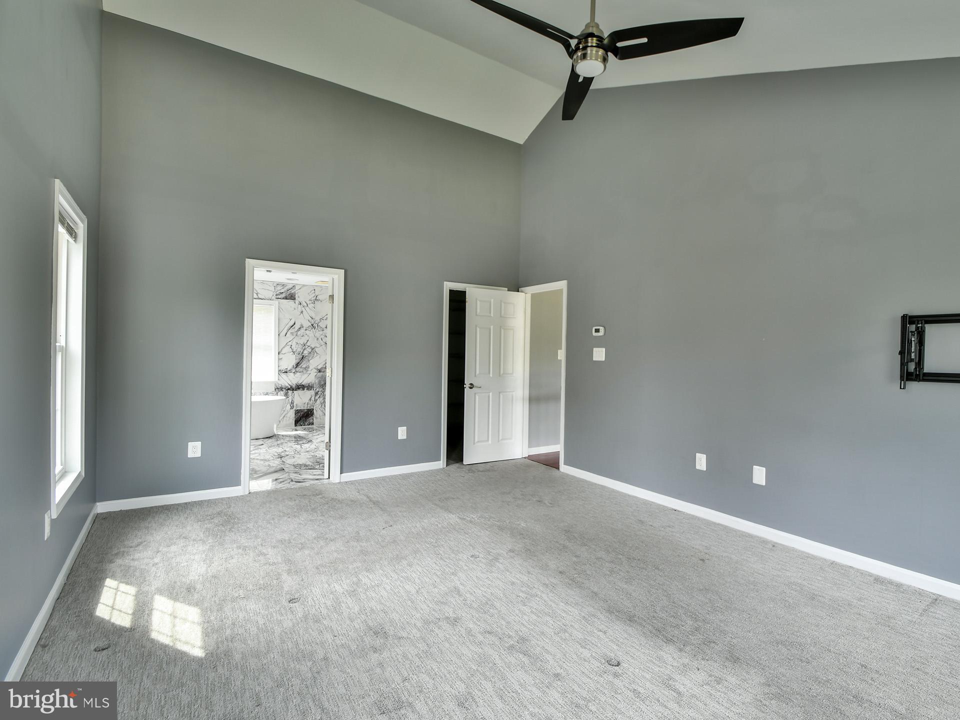 ROSEWOOD MANOR - Residential Lease