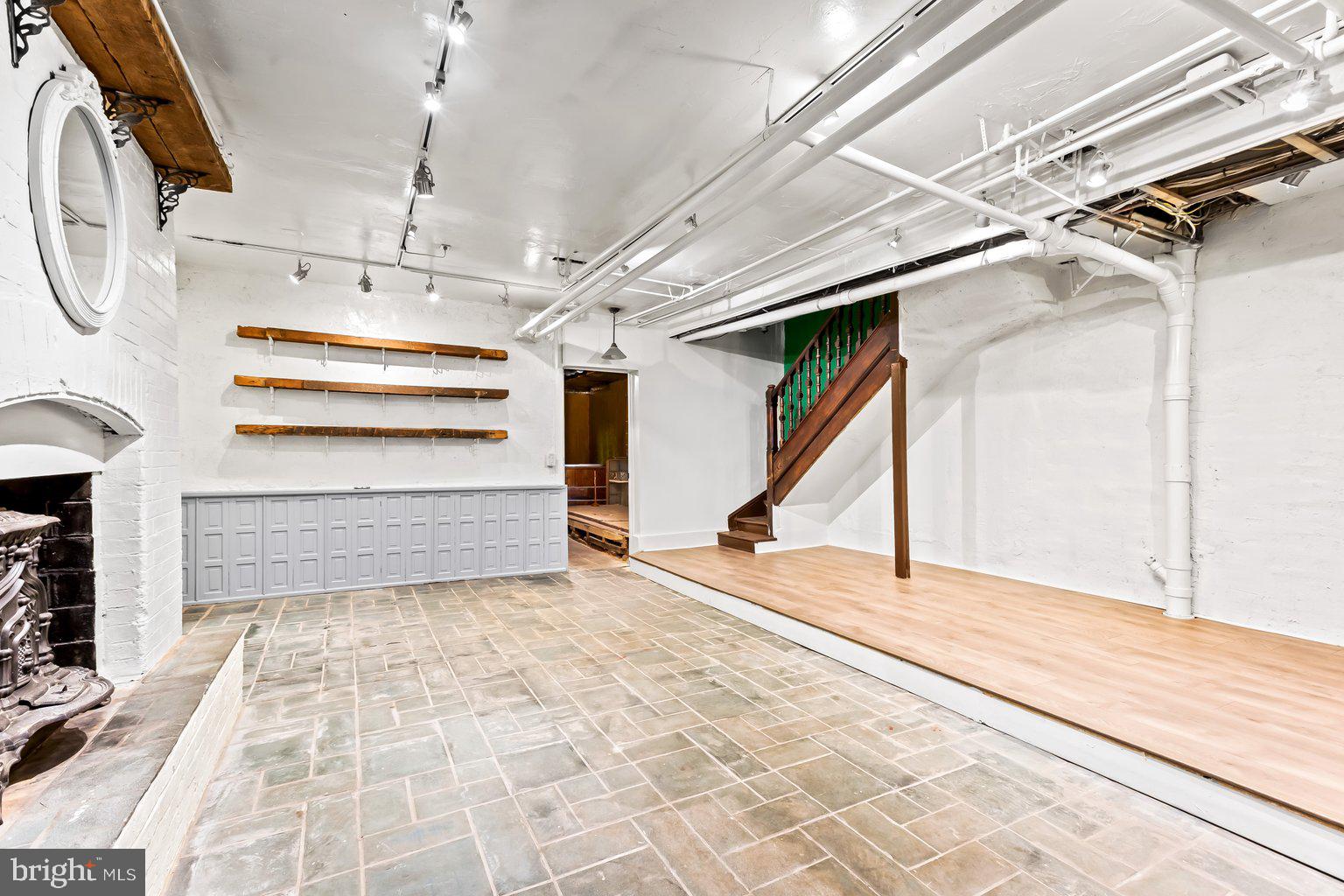 BOLTON HILL HISTORIC DISTRICT - Residential