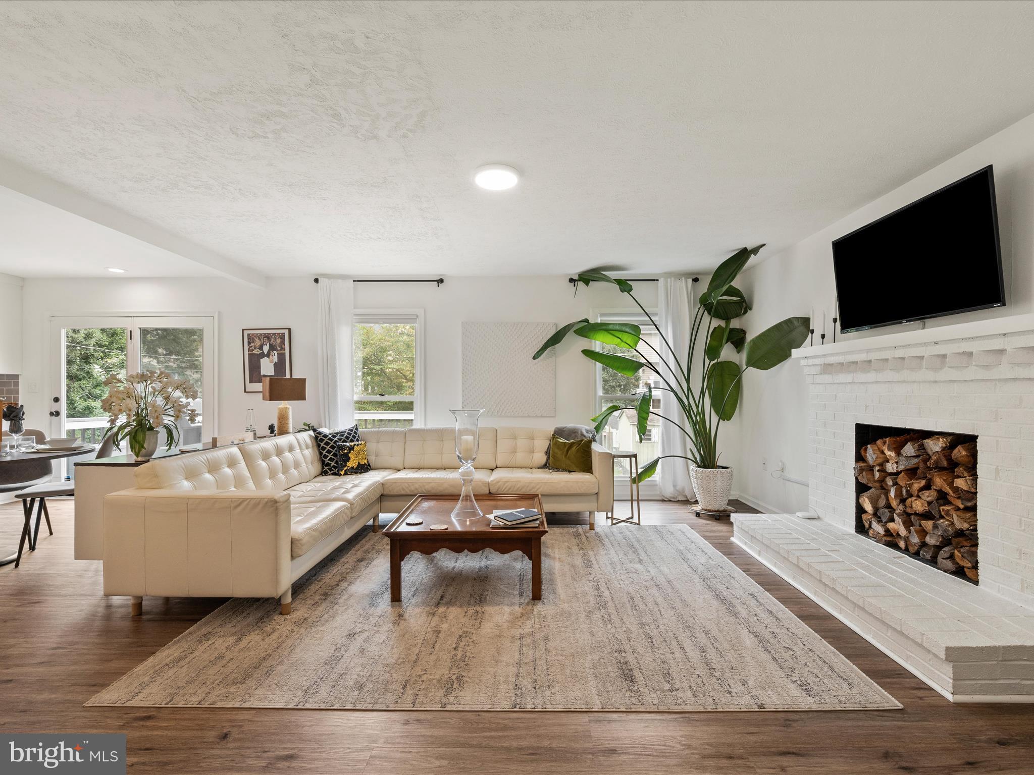 HANDLEY HEIGHTS - Residential