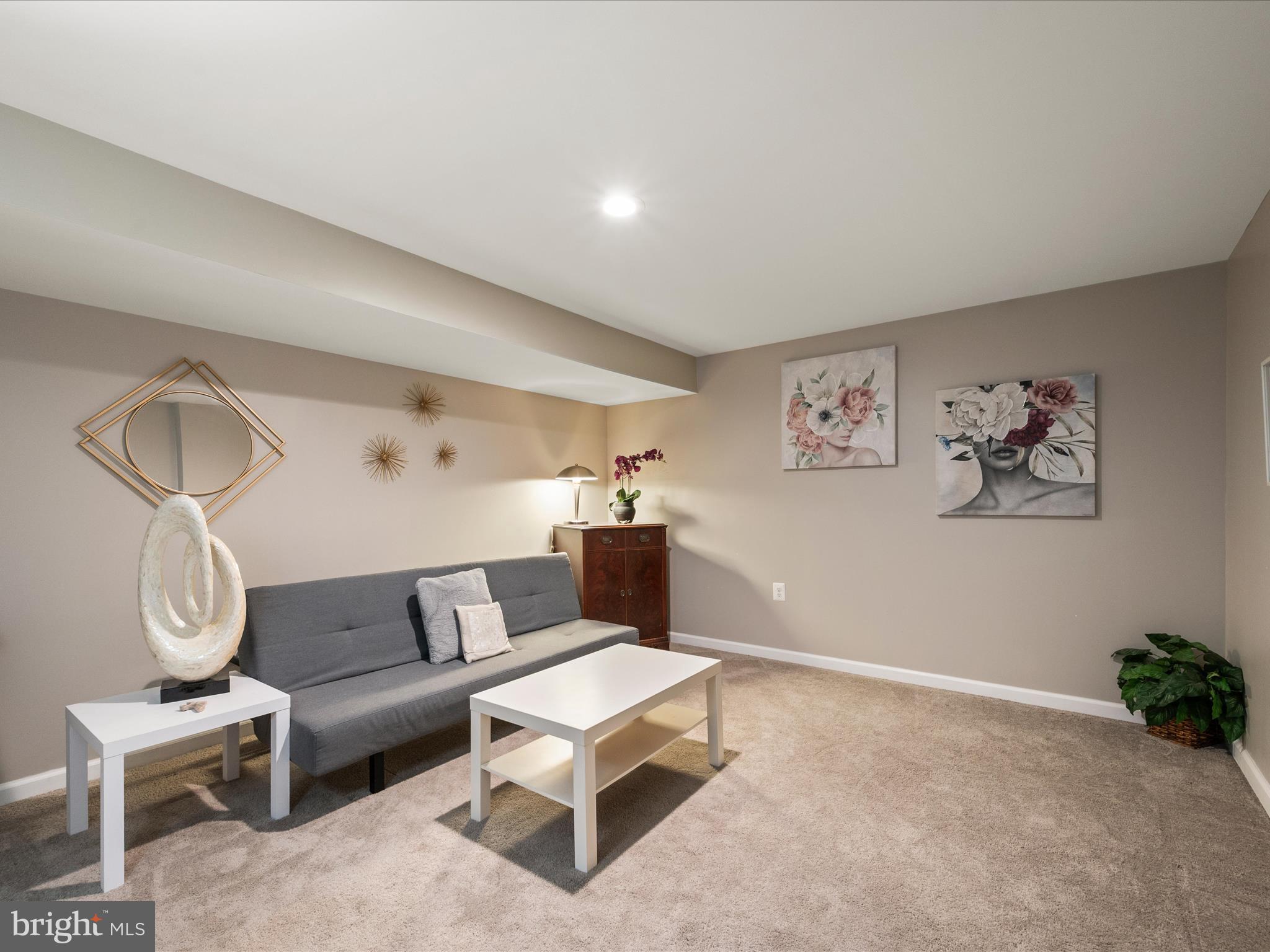 HANDLEY HEIGHTS - Residential