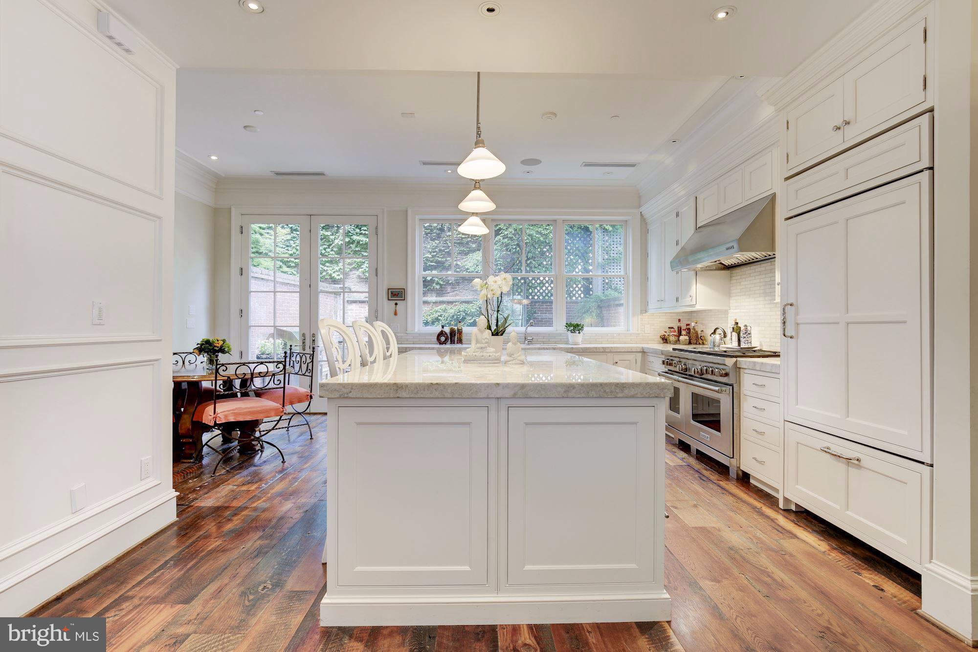 GEORGETOWN - Residential