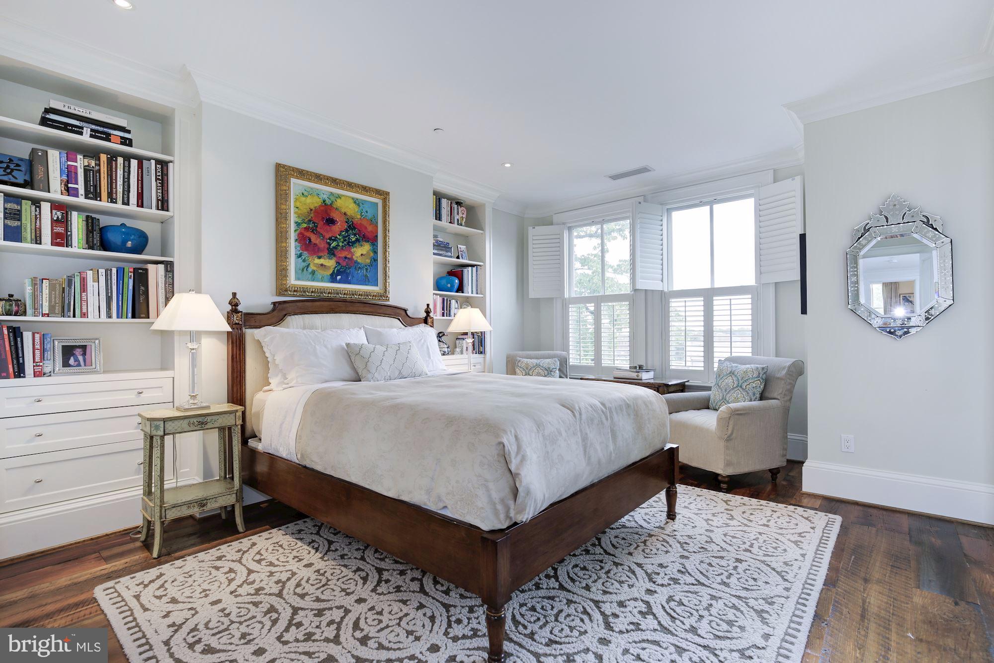 GEORGETOWN - Residential
