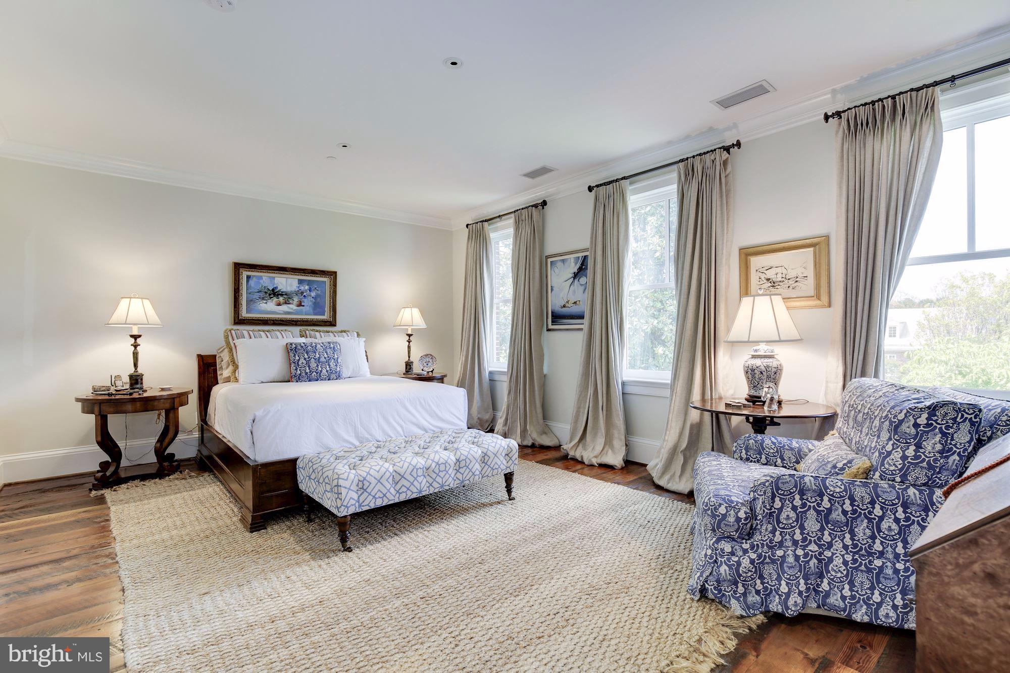 GEORGETOWN - Residential