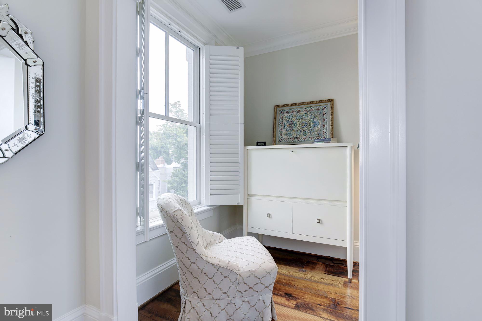 GEORGETOWN - Residential