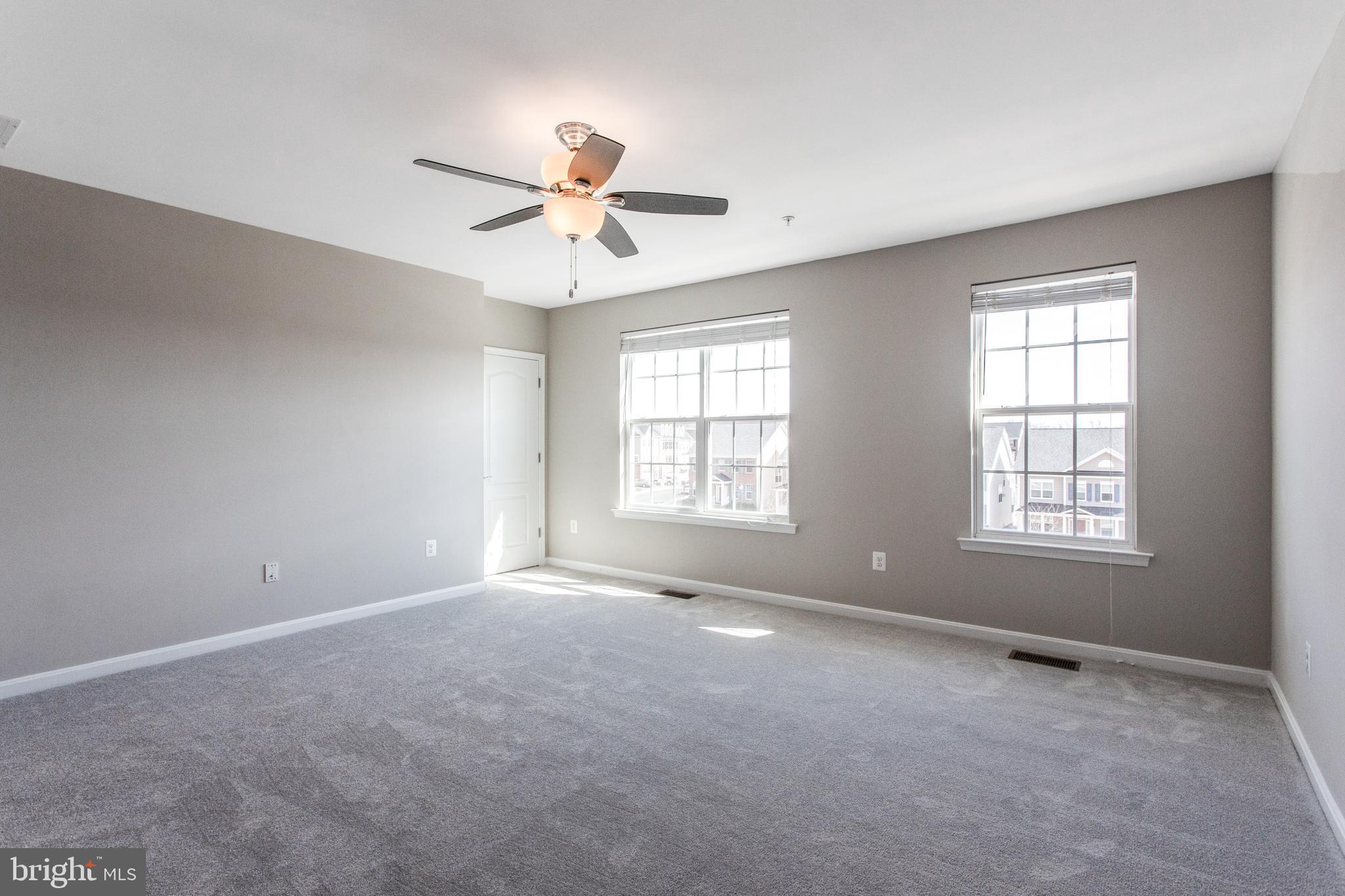 ARORA HILLS - Residential