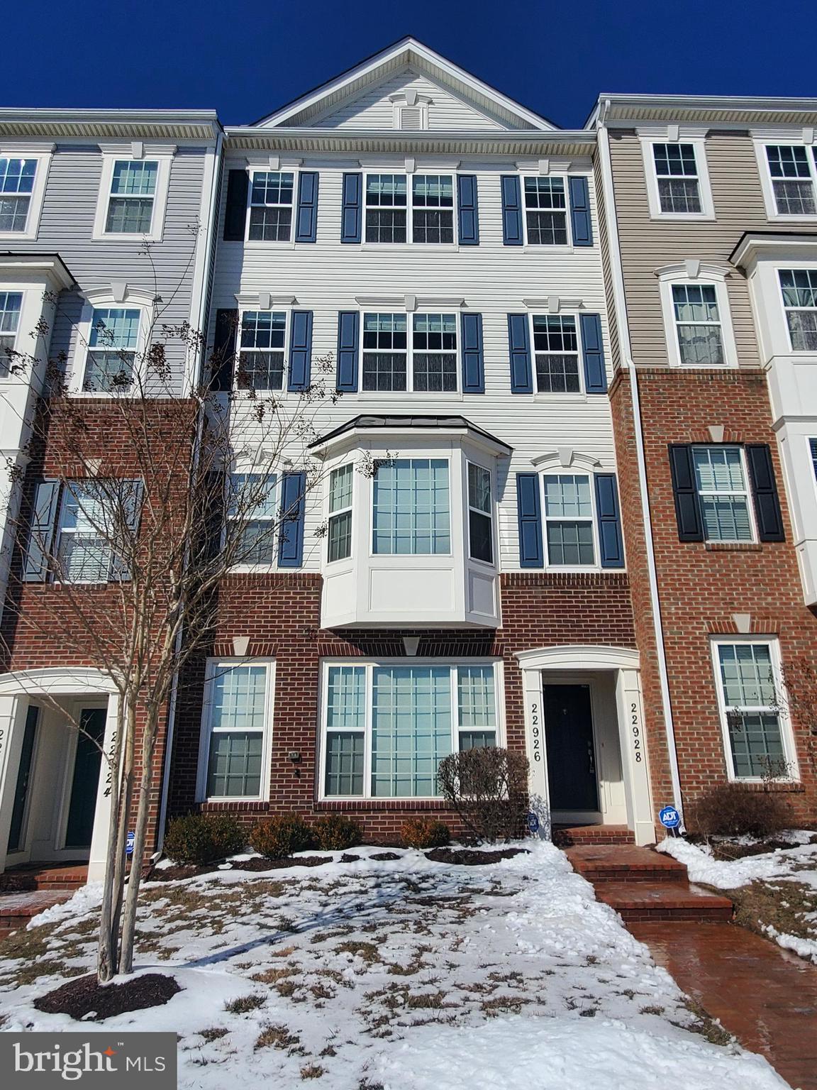 ARORA HILLS - Residential