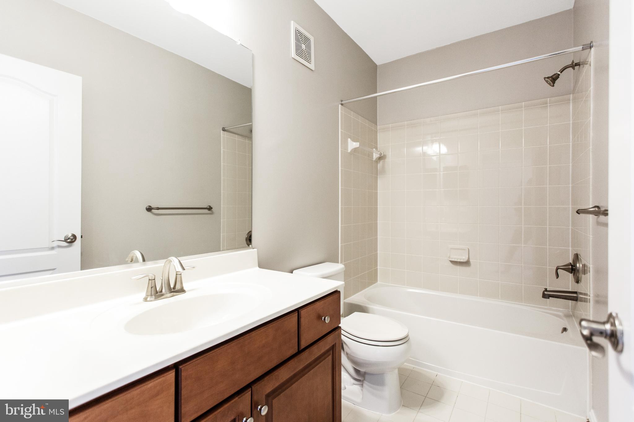 ARORA HILLS - Residential