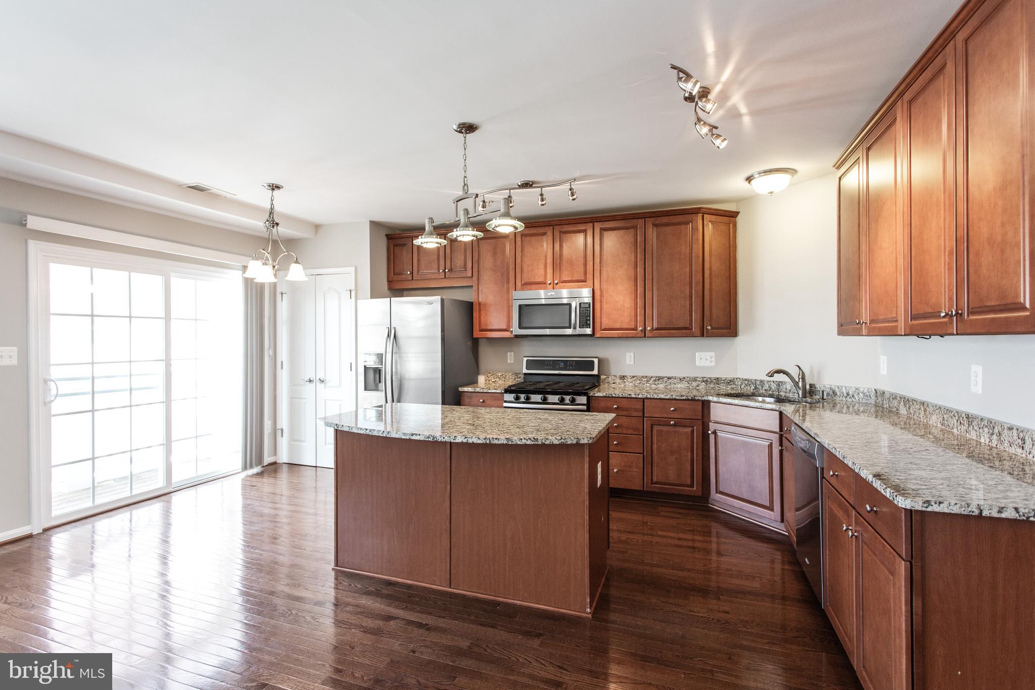 ARORA HILLS - Residential