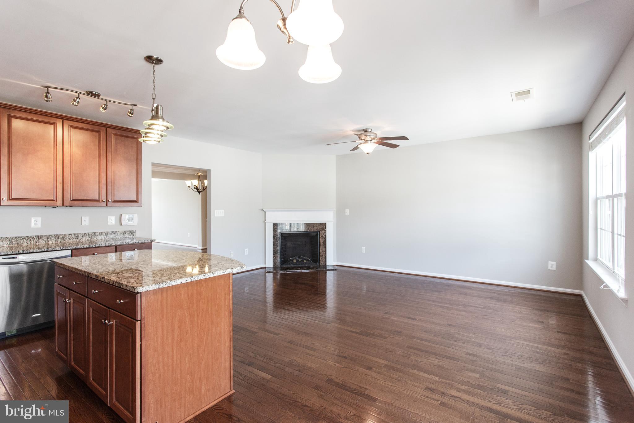 ARORA HILLS - Residential