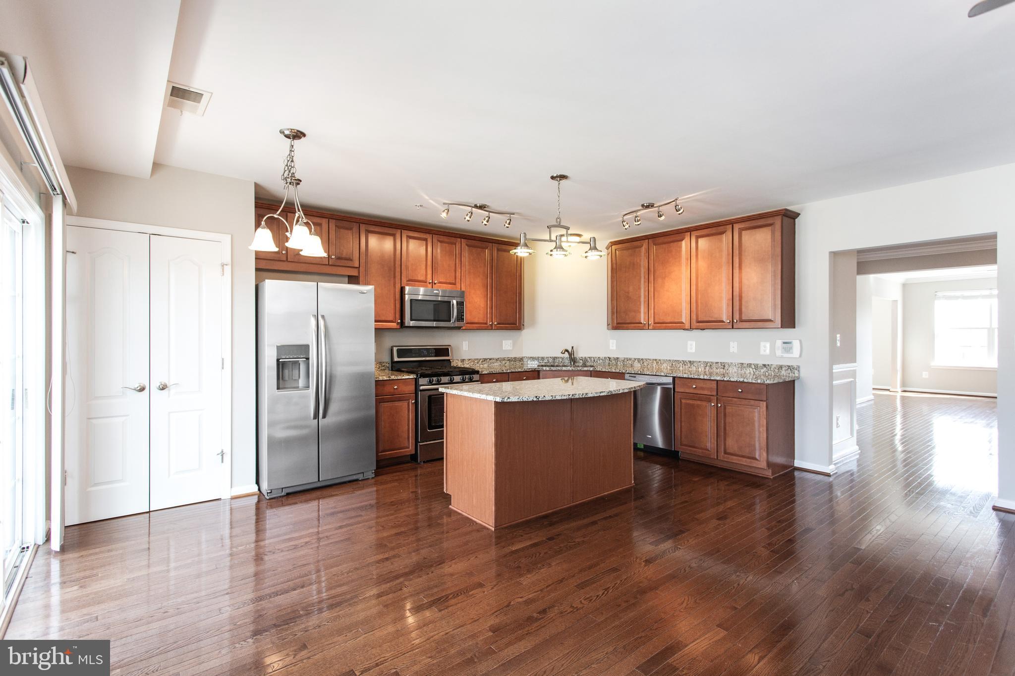 ARORA HILLS - Residential