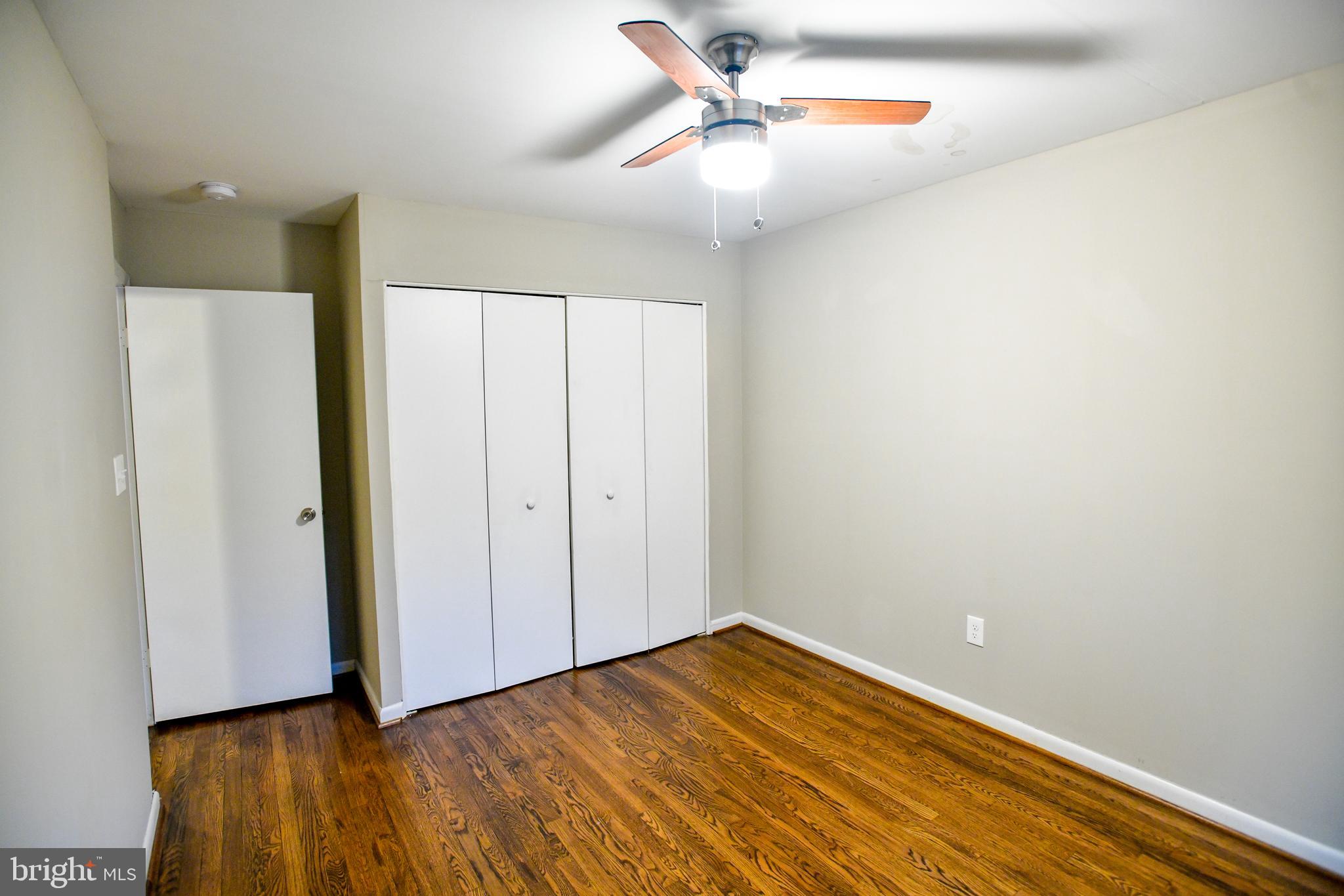 QUEEN ANNE VILLAGE - Residential