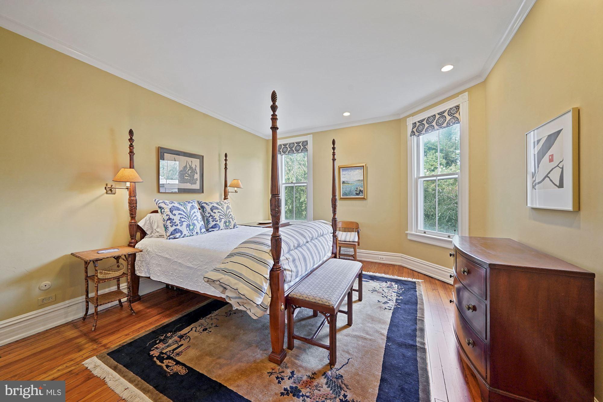 GEORGETOWN - Residential