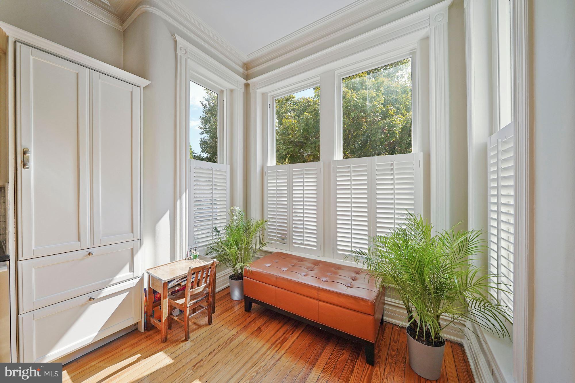 GEORGETOWN - Residential