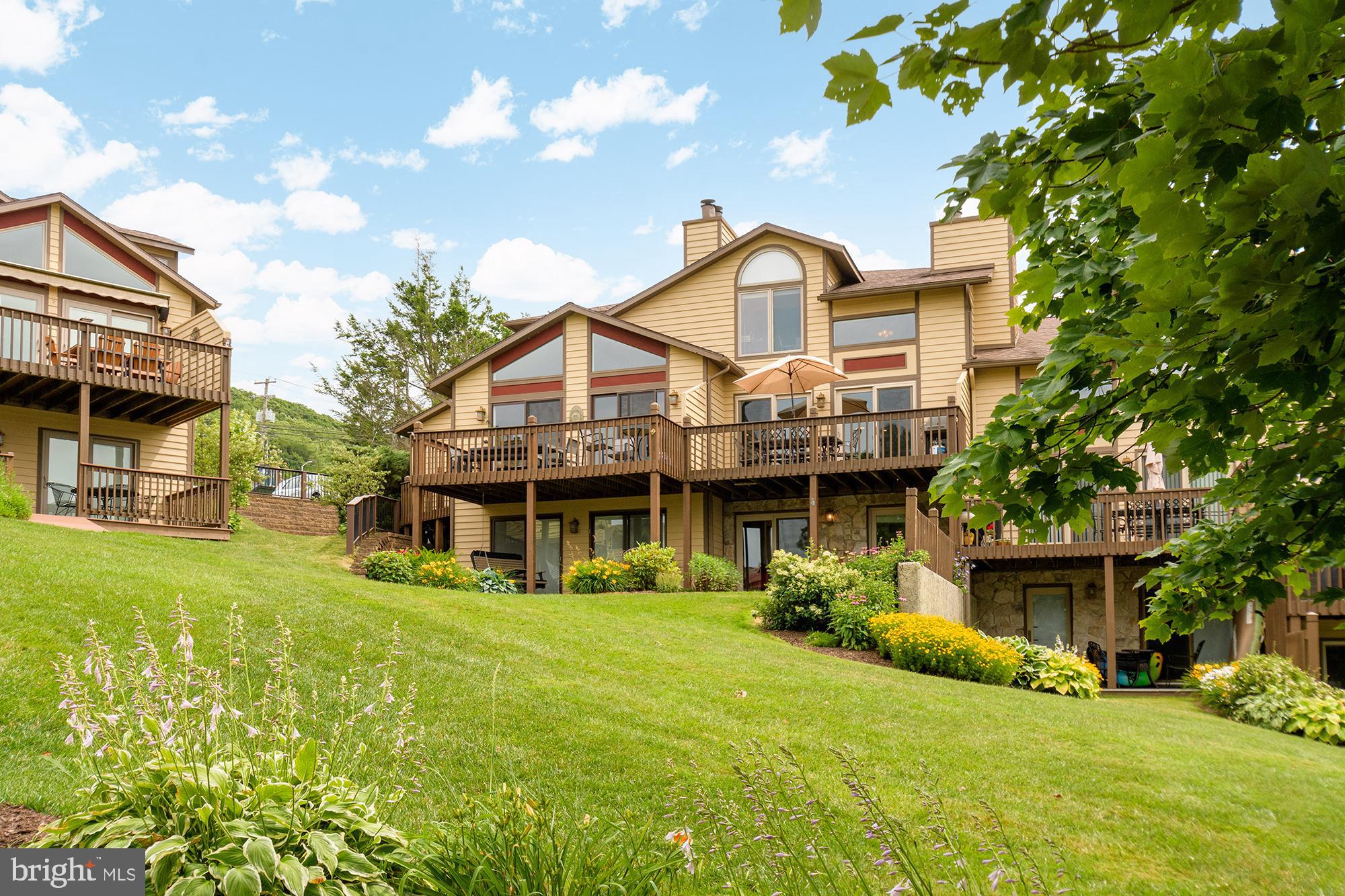 THE WILLOWS - Residential