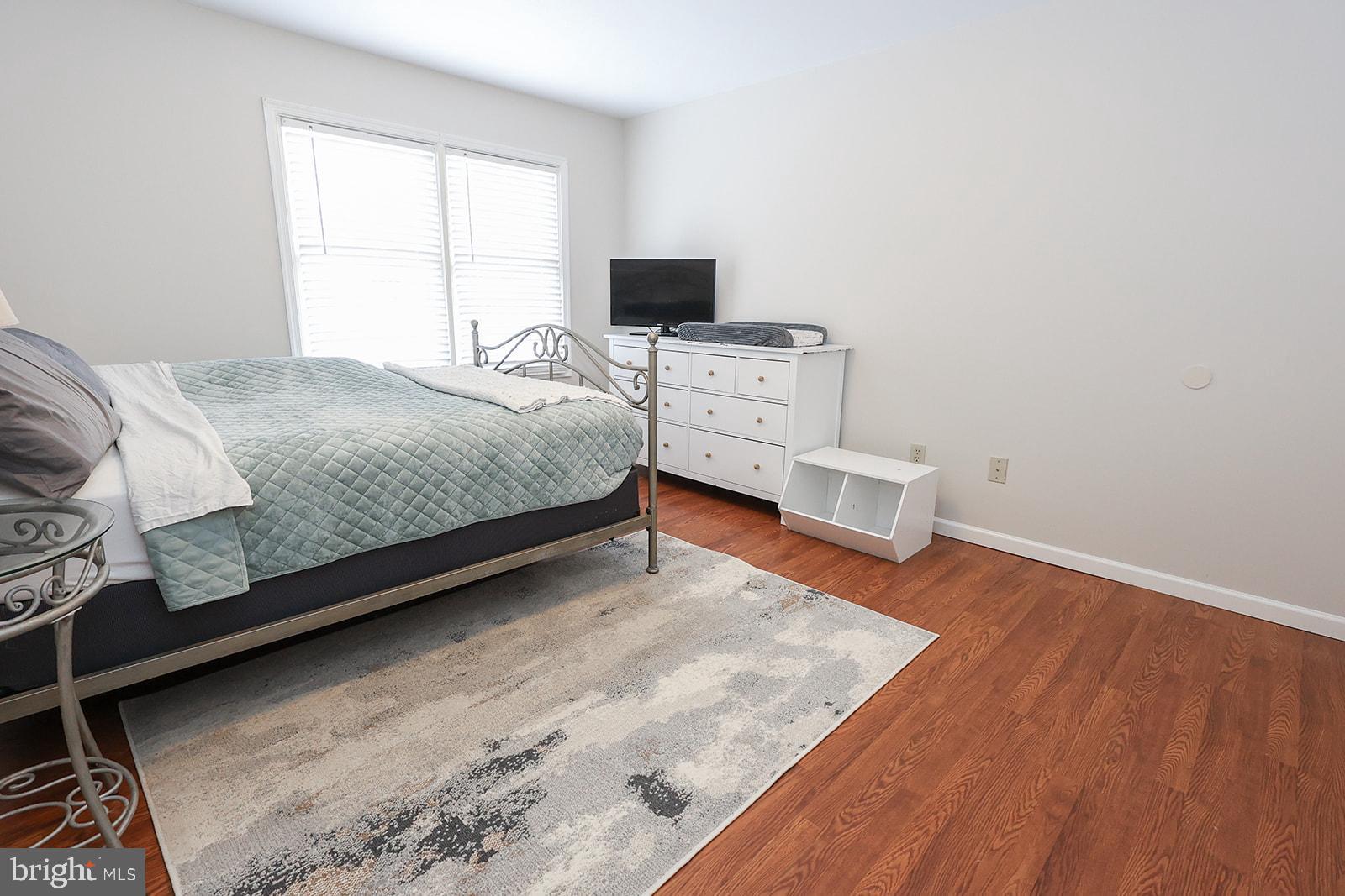 TOWN CREEK - Residential