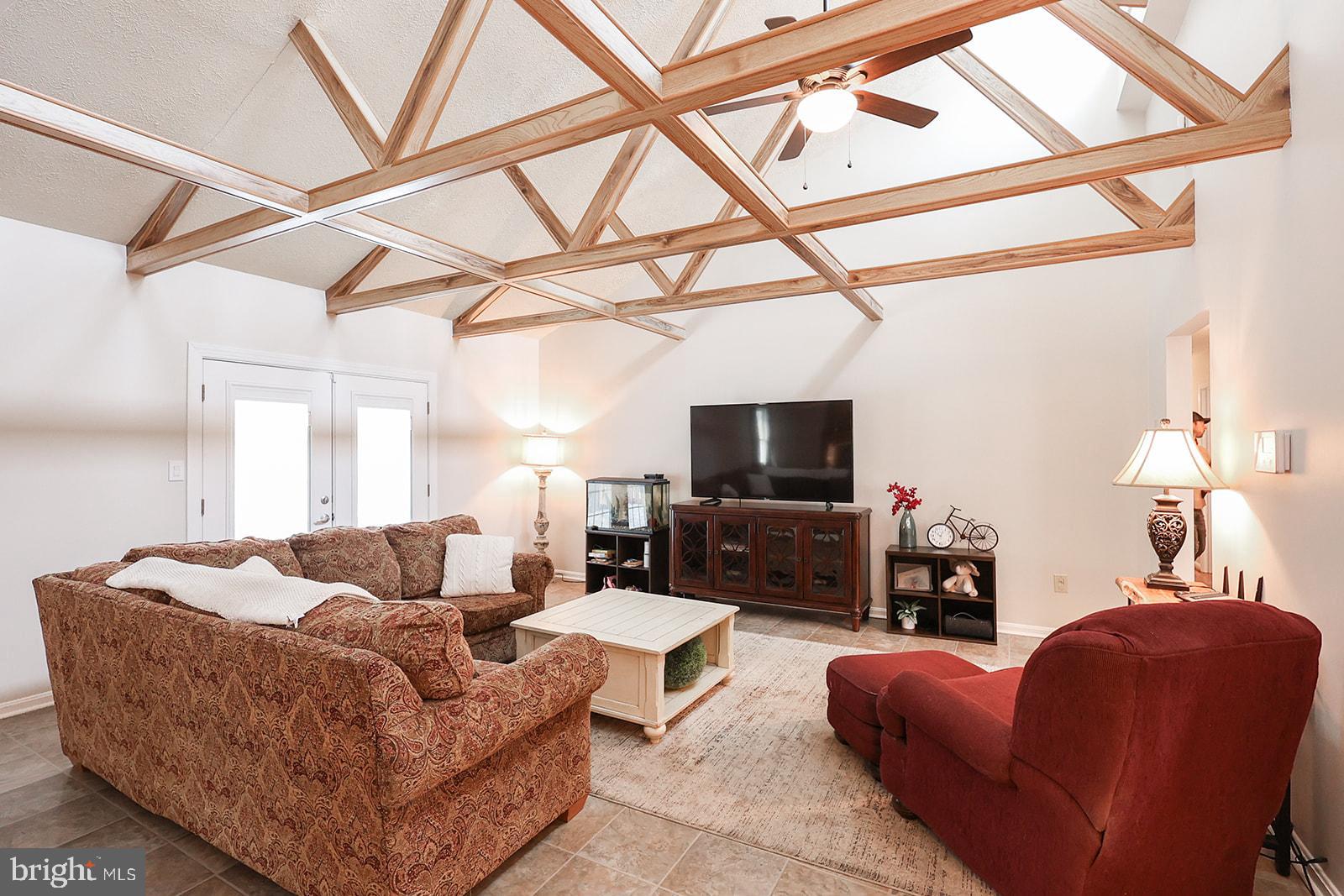 TOWN CREEK - Residential