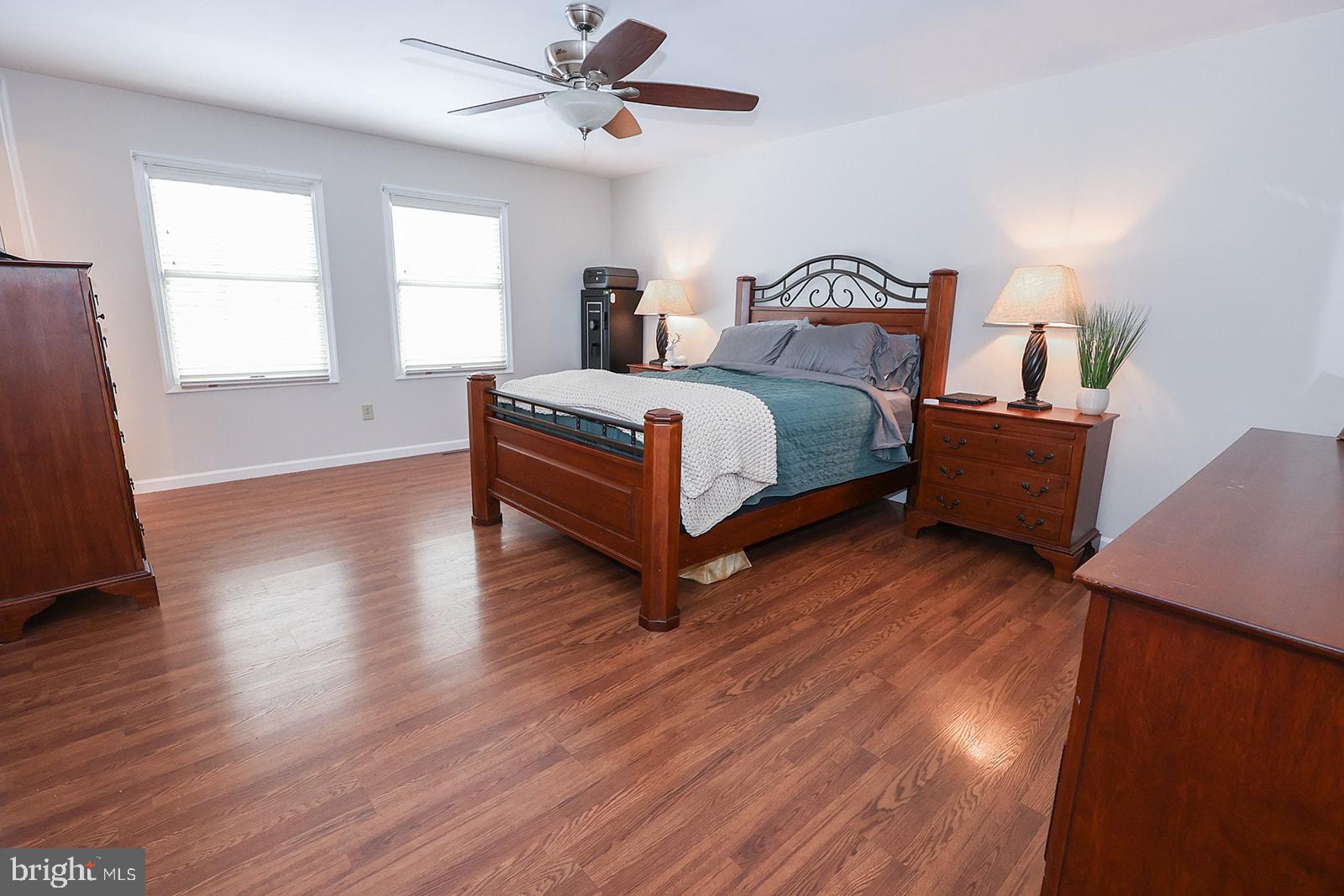 TOWN CREEK - Residential