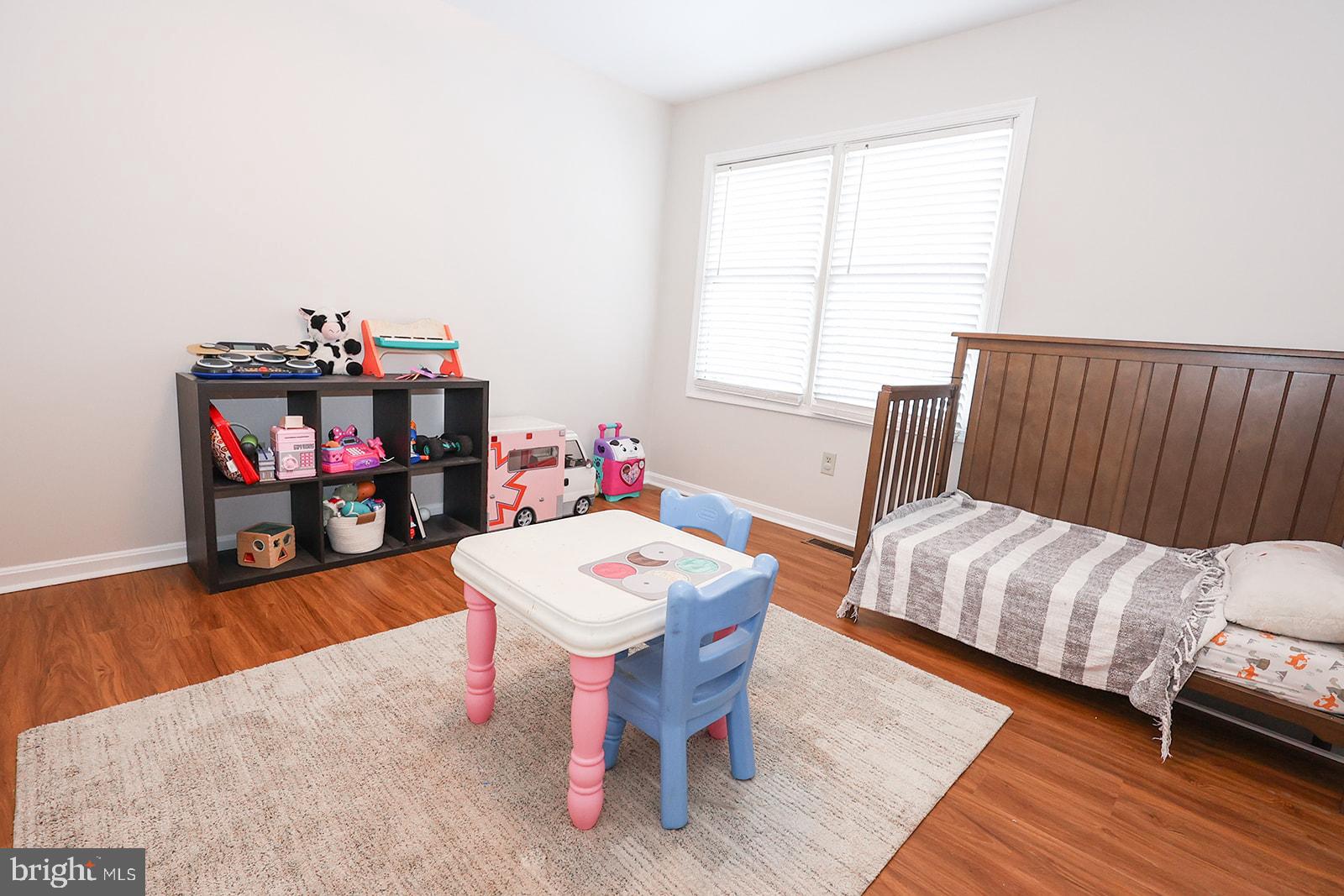 TOWN CREEK - Residential