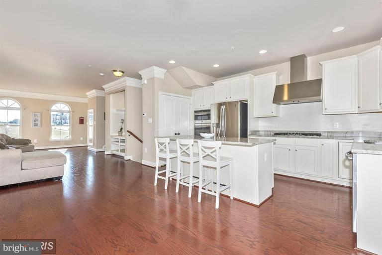 CLARKSBURG VILLAGE - Residential Lease