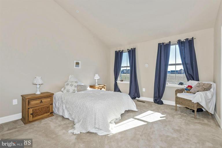 CLARKSBURG VILLAGE - Residential Lease