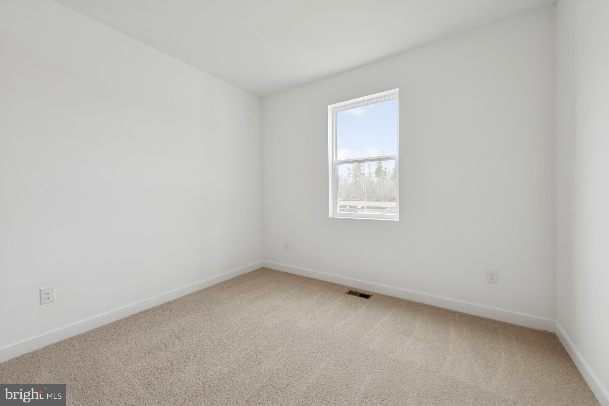 MONARCH GLEN - Residential