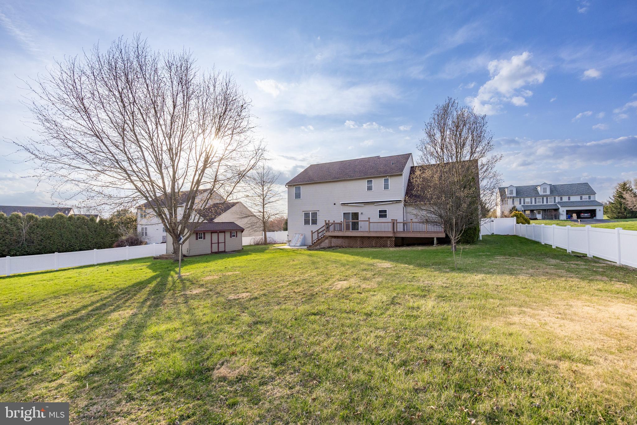 PLEASANT MEADOWS - Residential