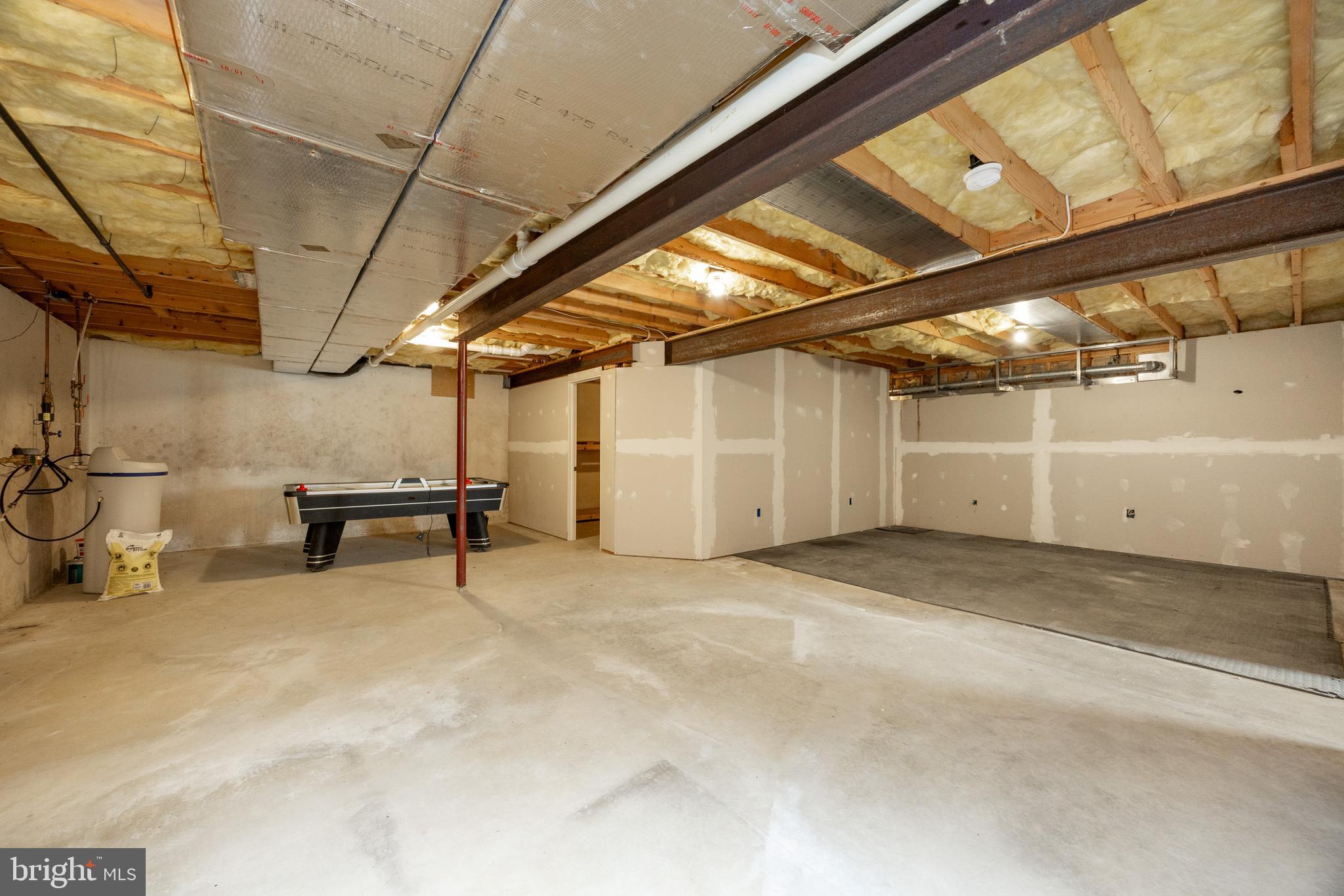 PLEASANT MEADOWS - Residential