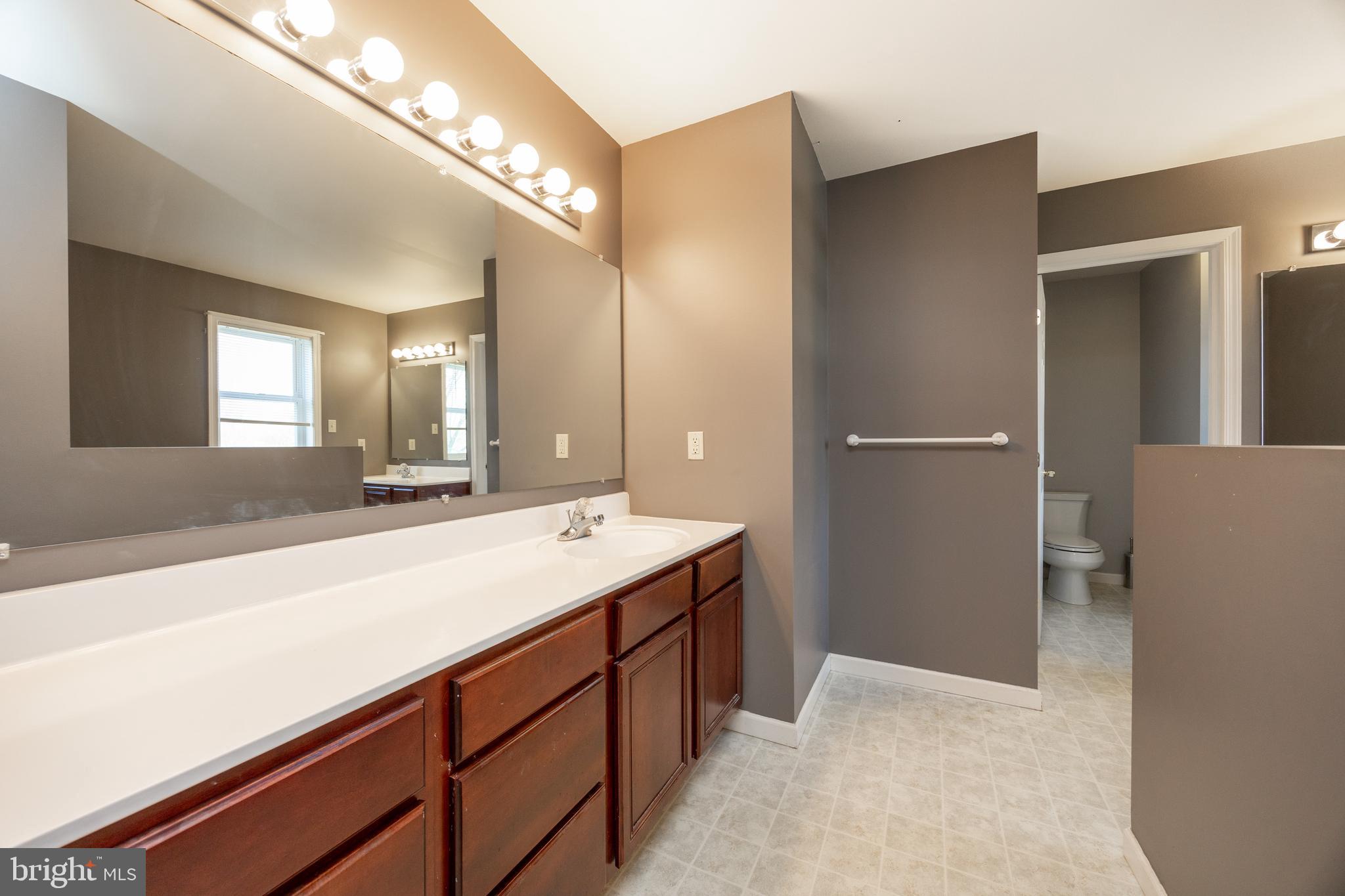 PLEASANT MEADOWS - Residential