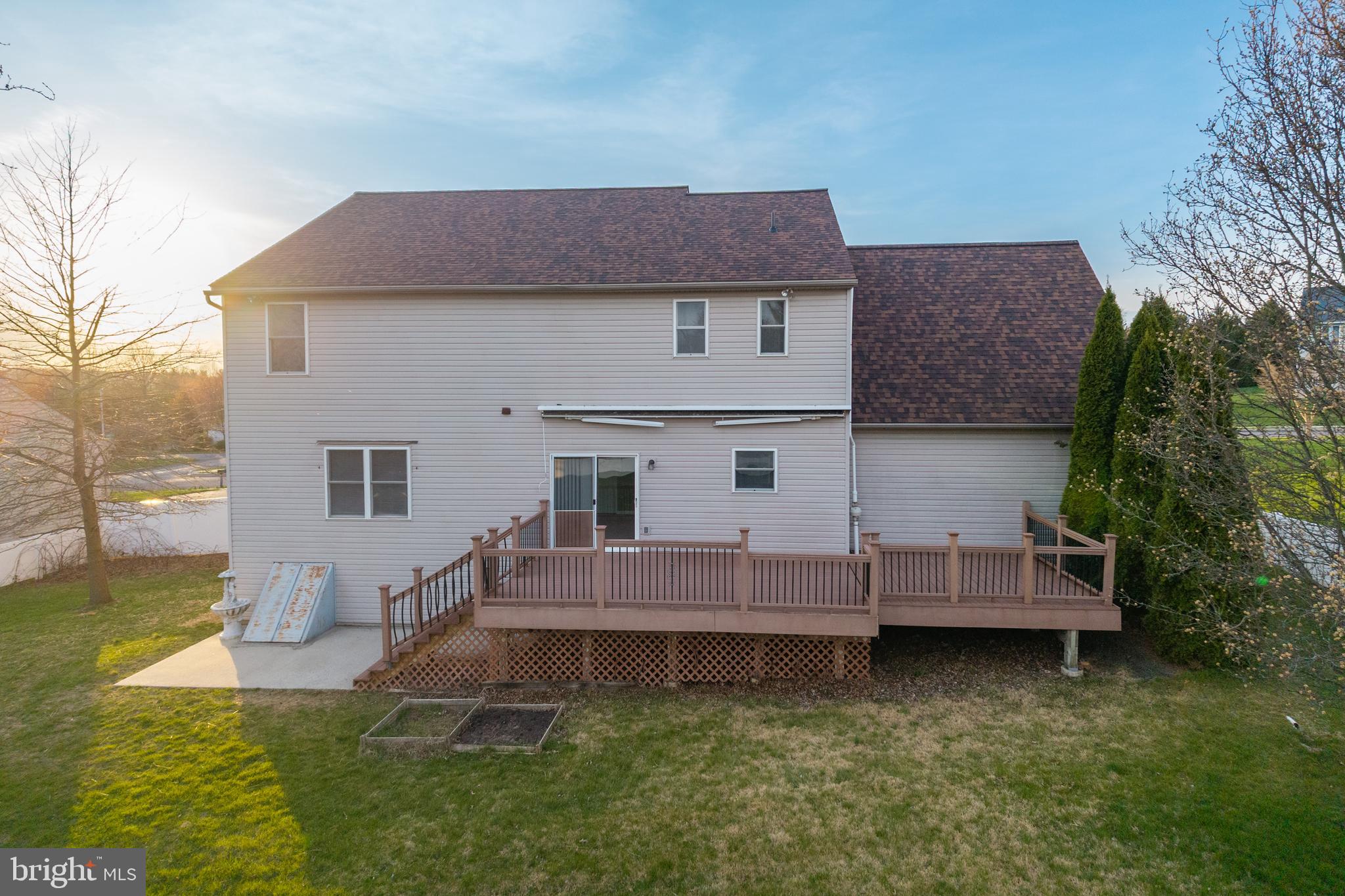 PLEASANT MEADOWS - Residential