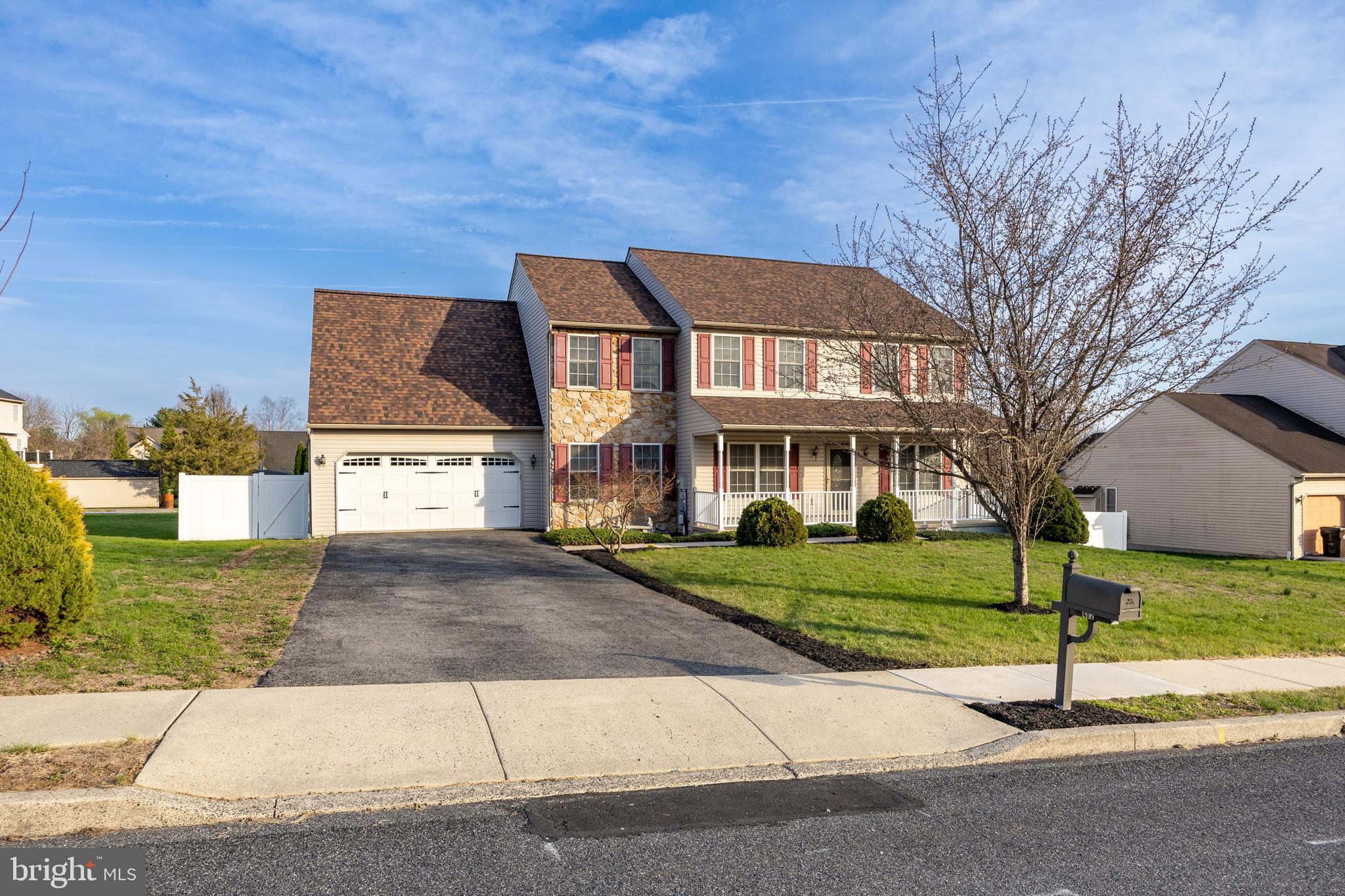 PLEASANT MEADOWS - Residential