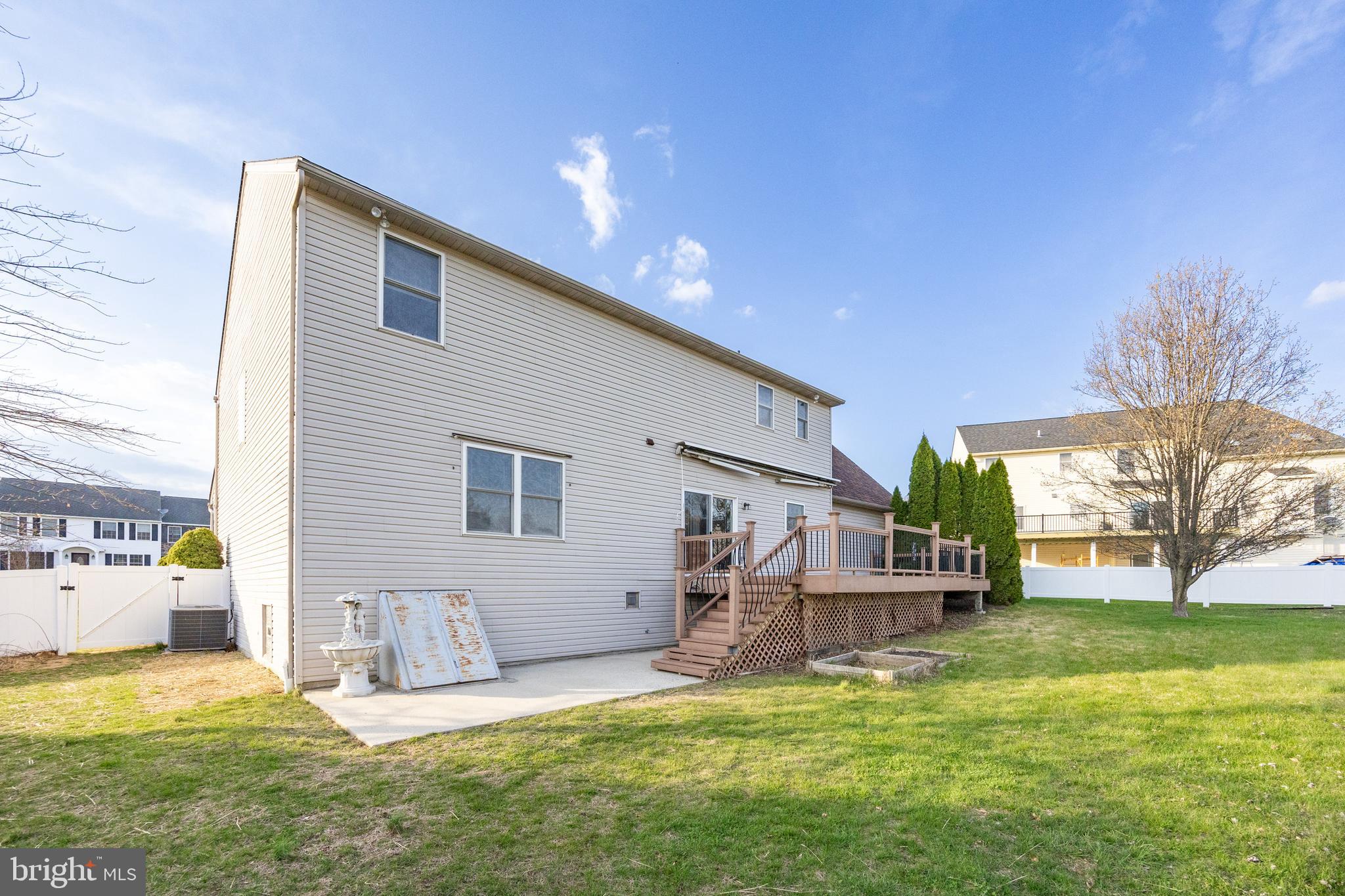 PLEASANT MEADOWS - Residential