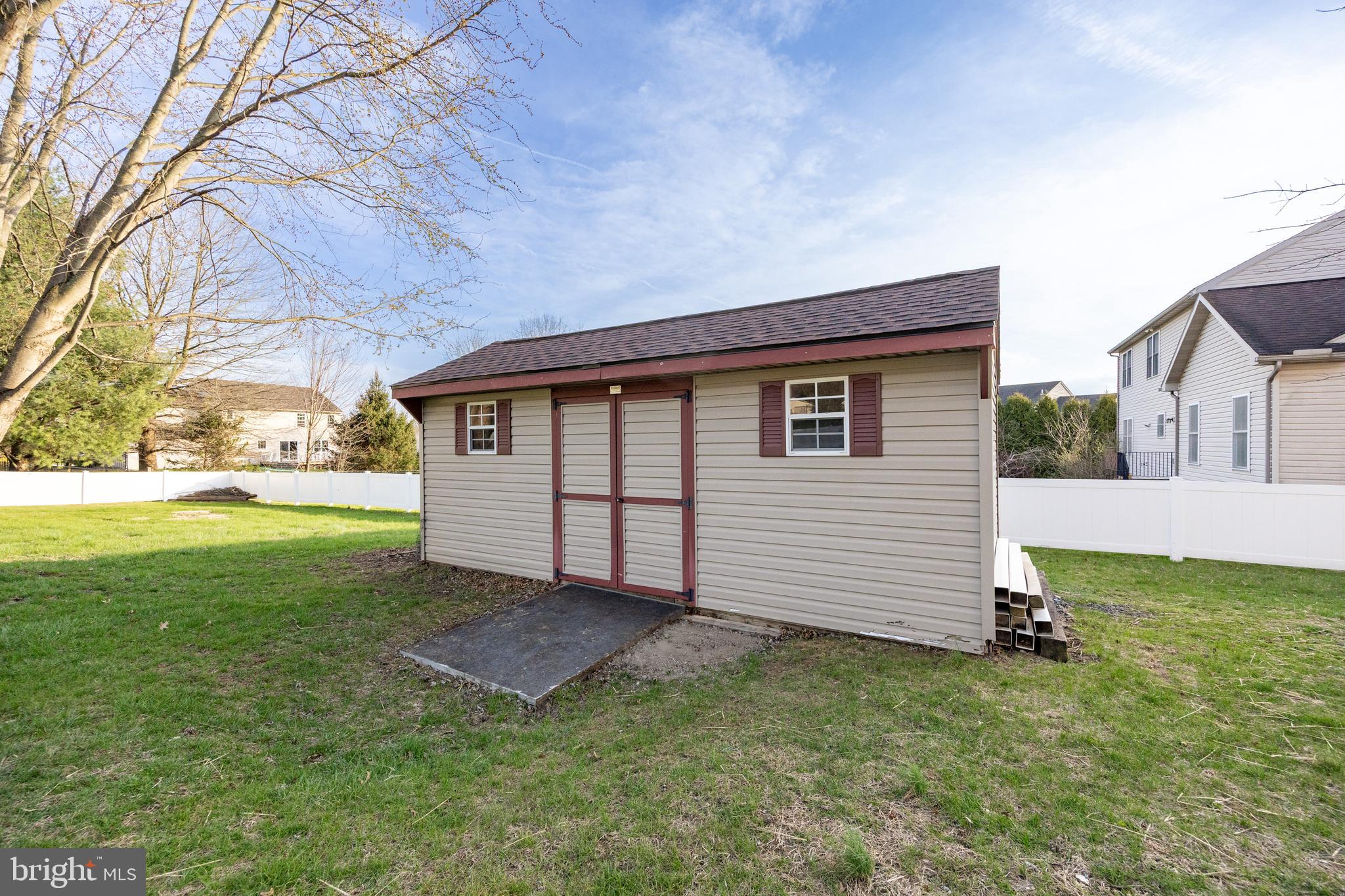 PLEASANT MEADOWS - Residential