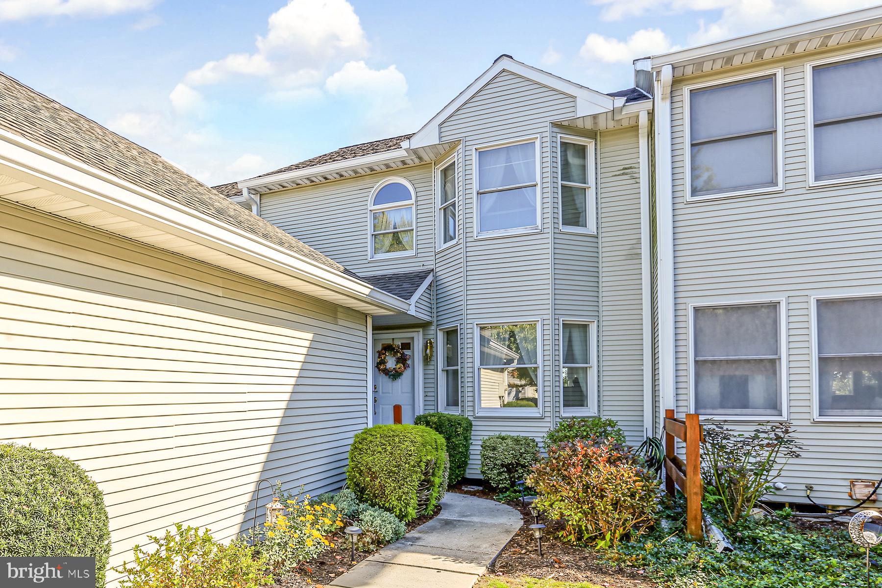 5714 ARKLOW DRIVE