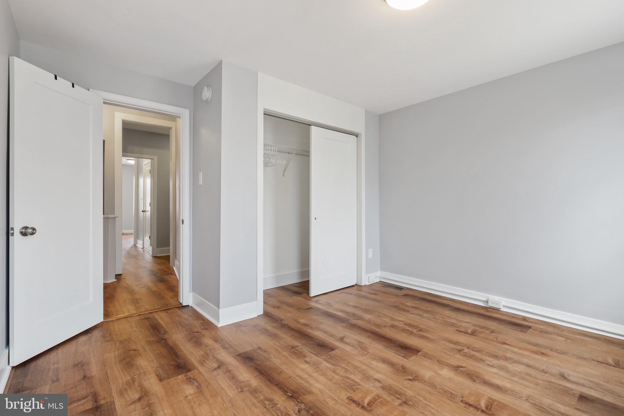 GREEKTOWN - Residential Lease