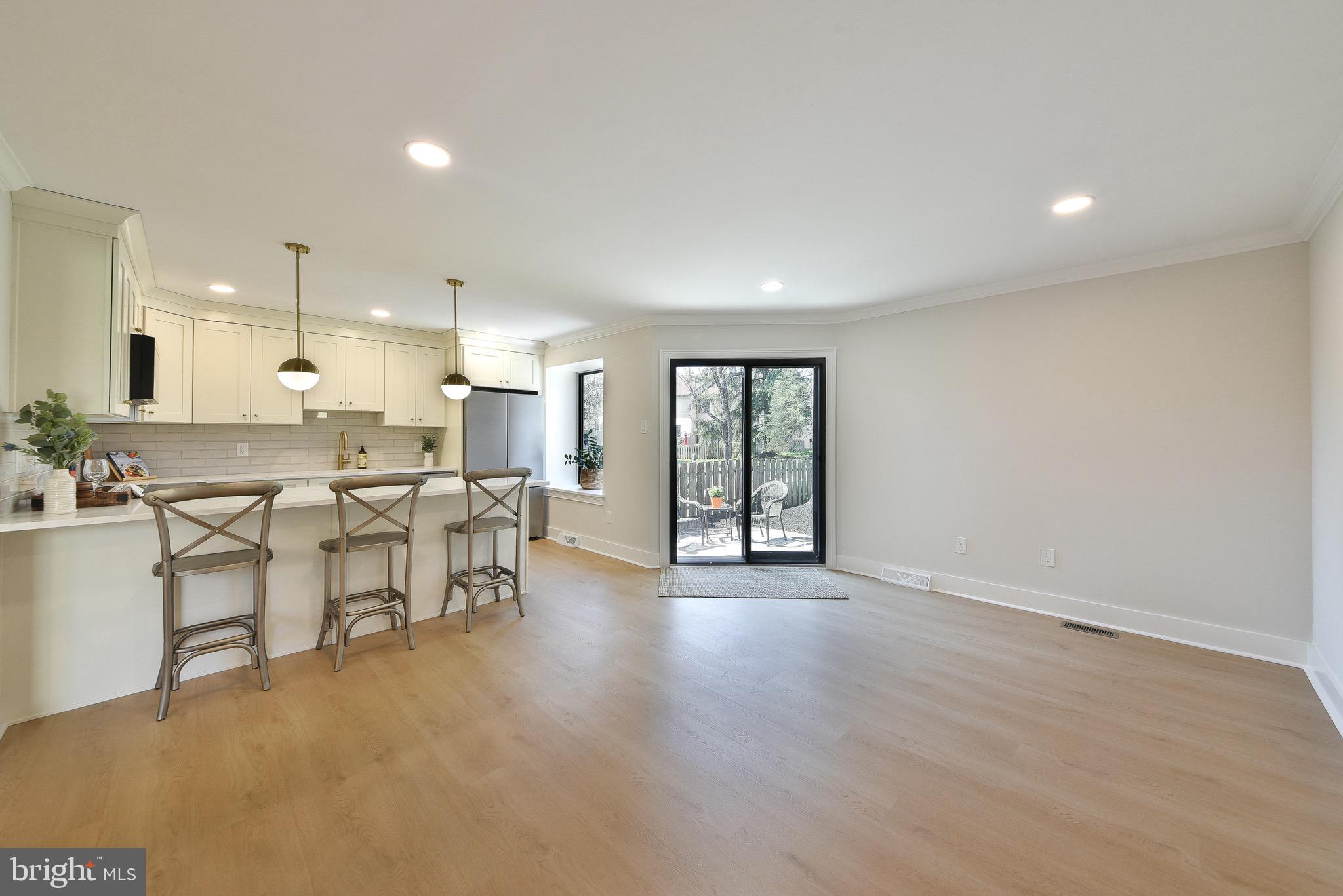 HEADLEY TRACE - Residential