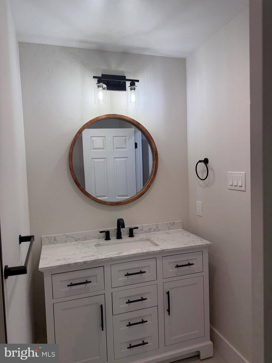 HEADLEY TRACE - Residential