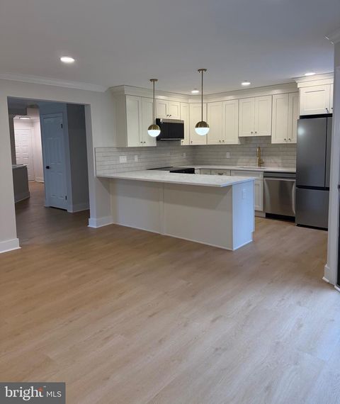 20 INDEPENDENCE PLACE NEWTOWN PA 18940