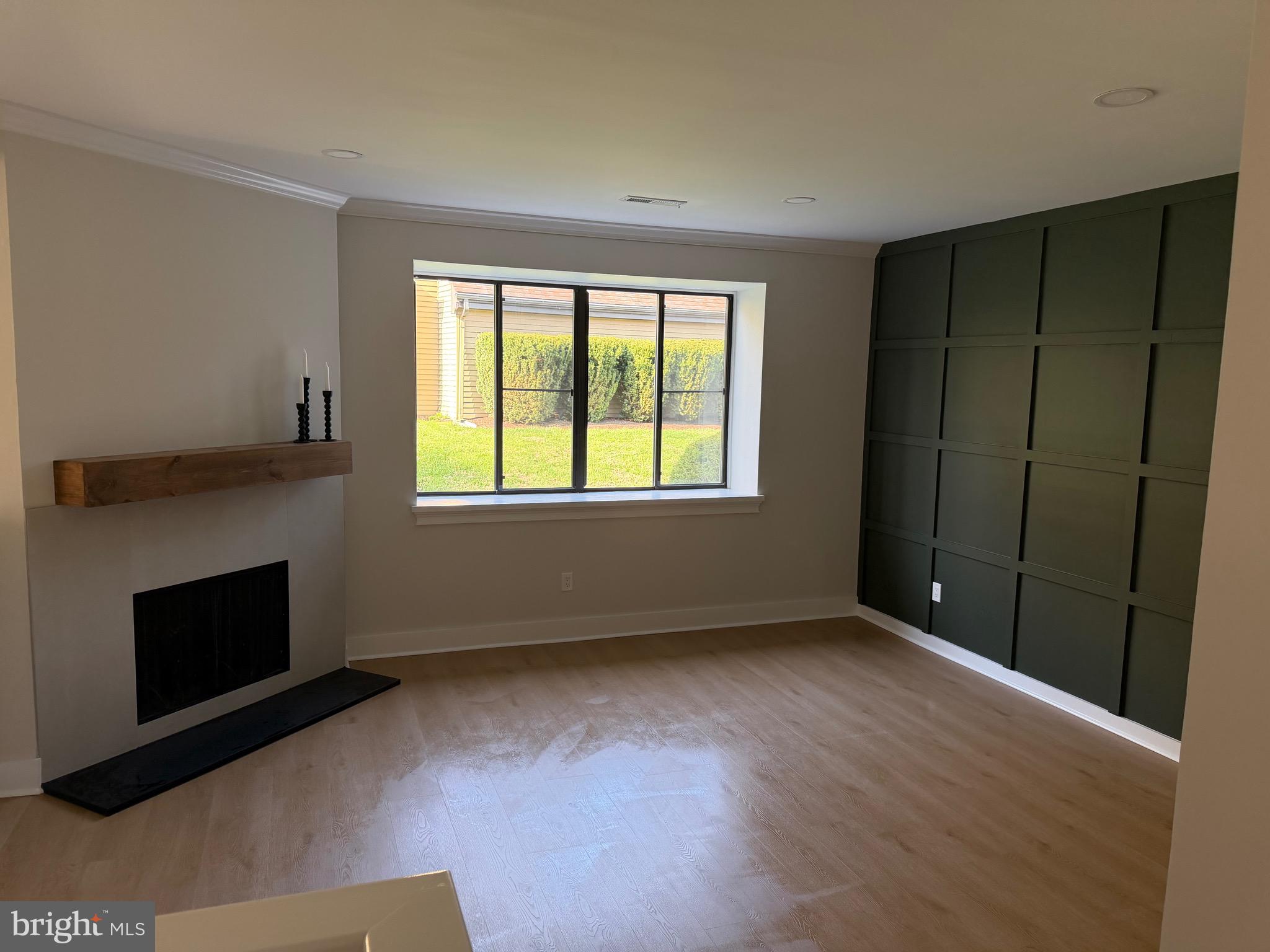 HEADLEY TRACE - Residential