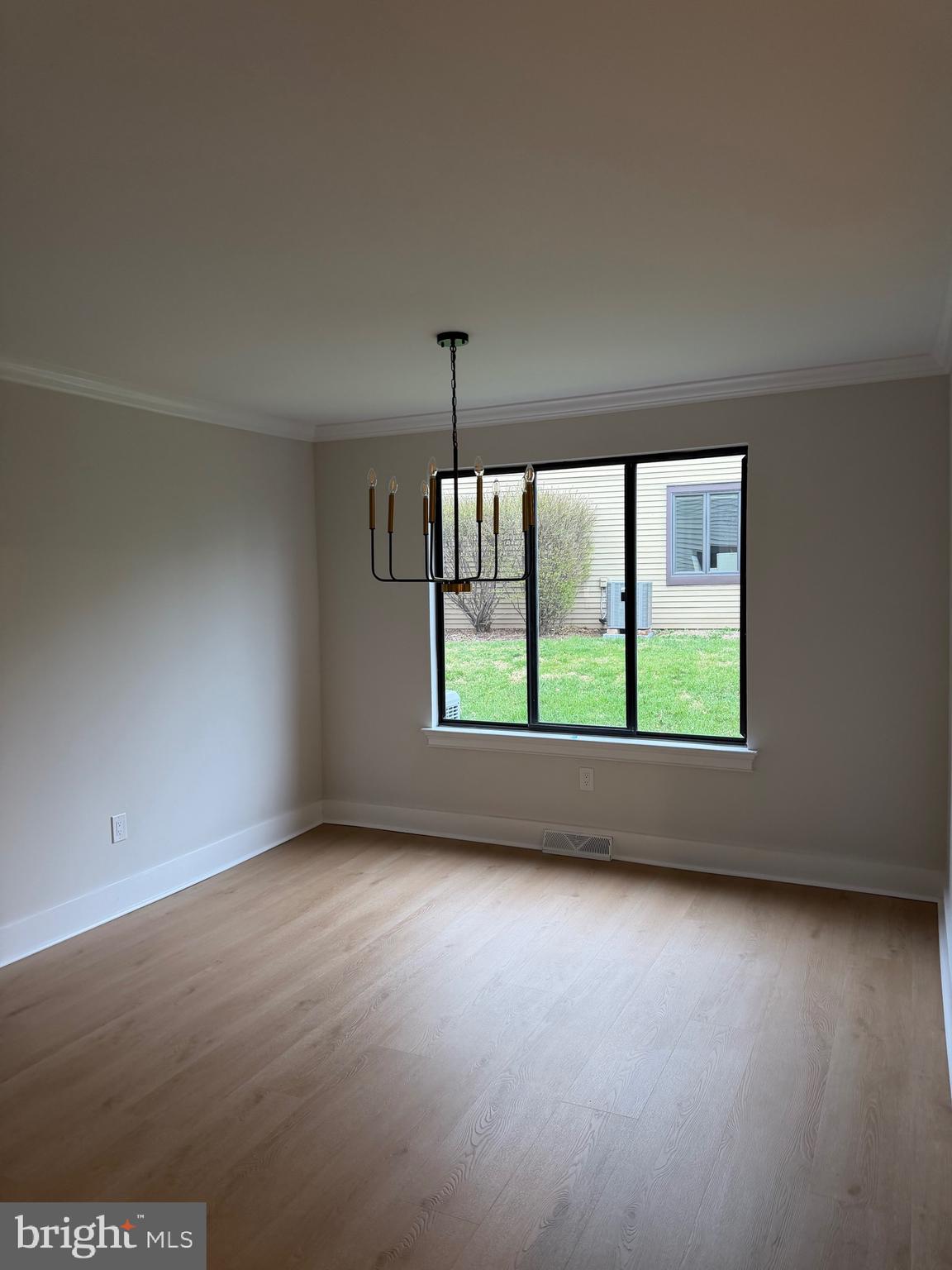 HEADLEY TRACE - Residential